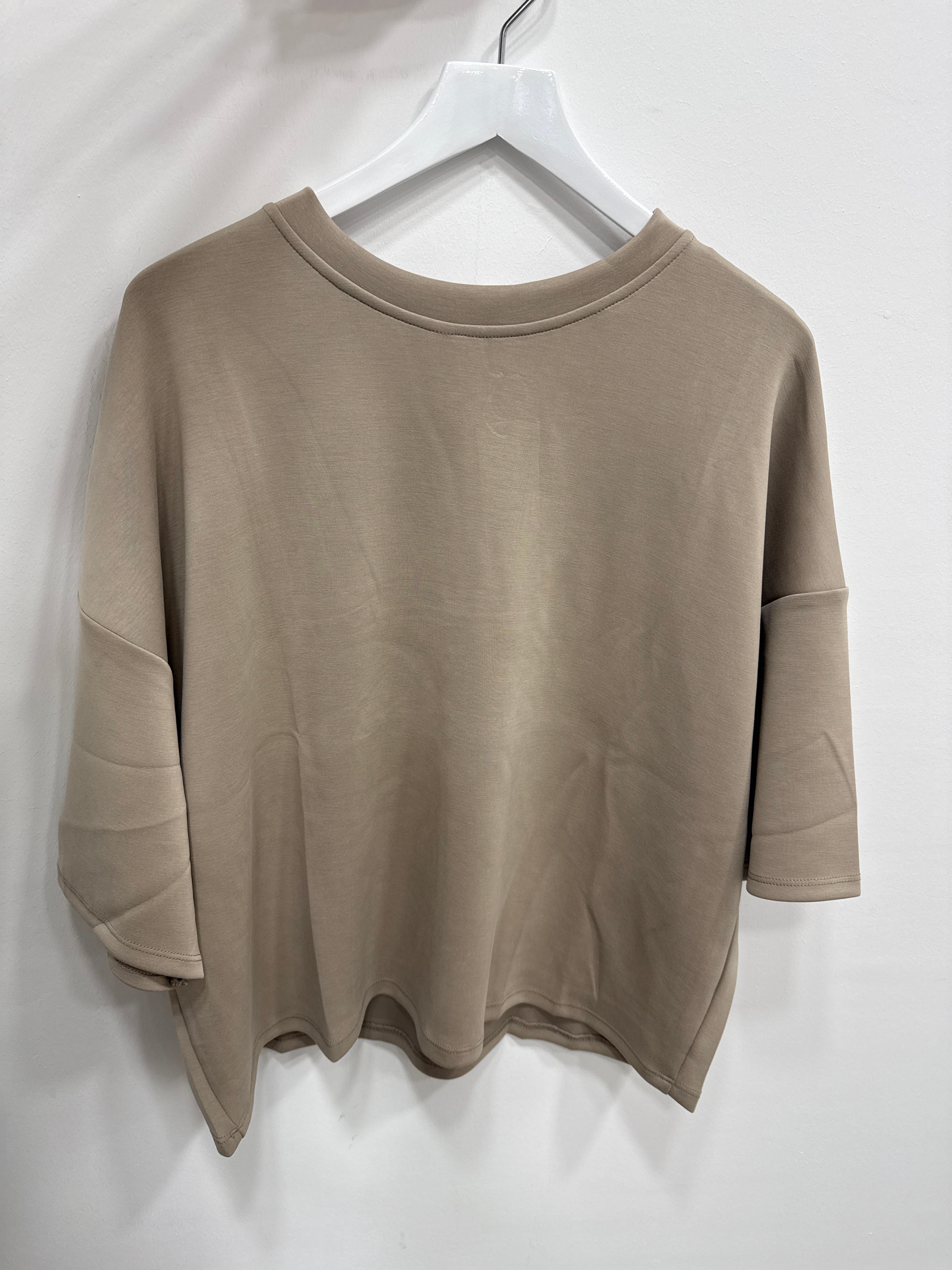 T-Shirt Bella
