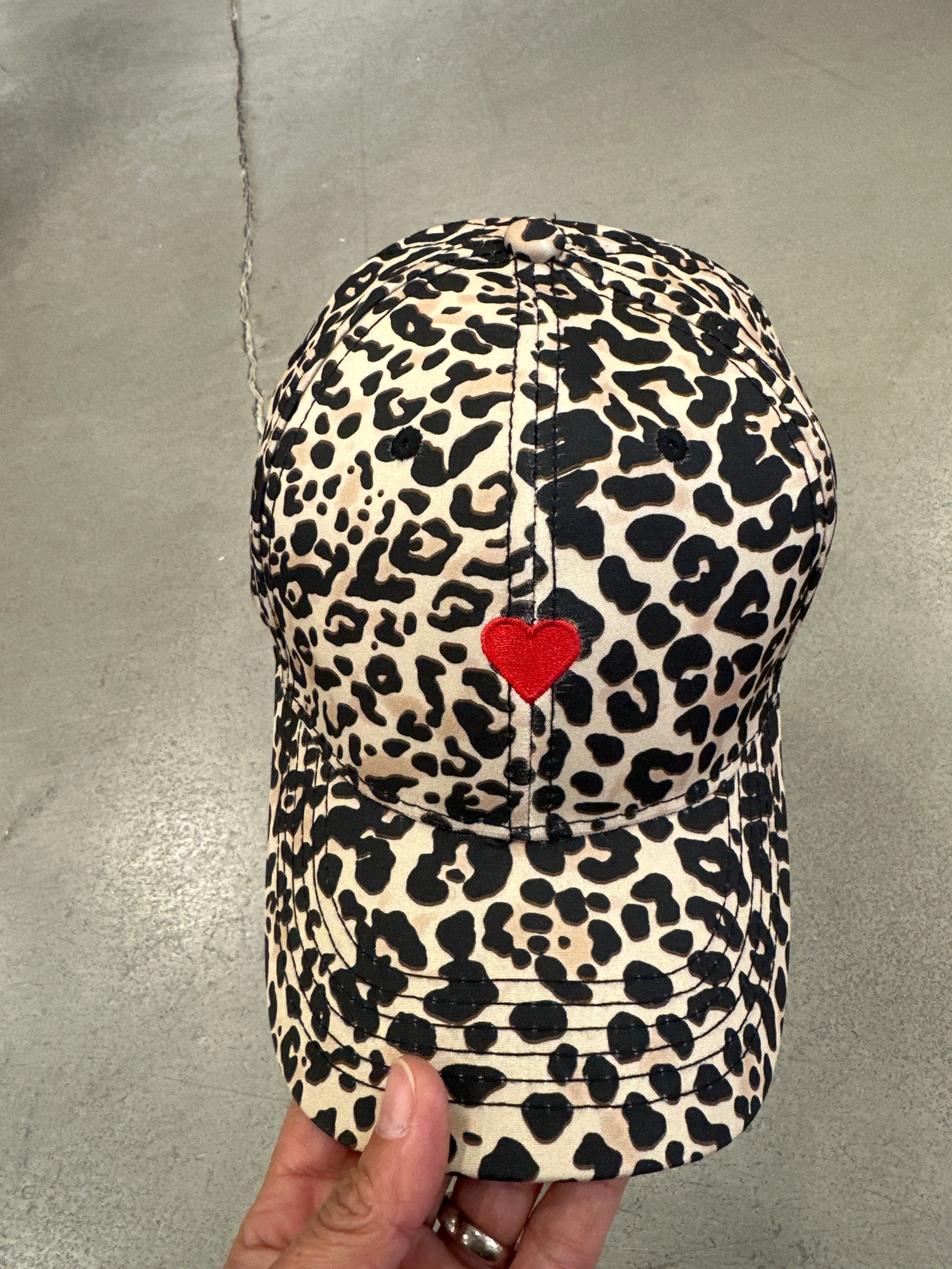 Cap Heart May