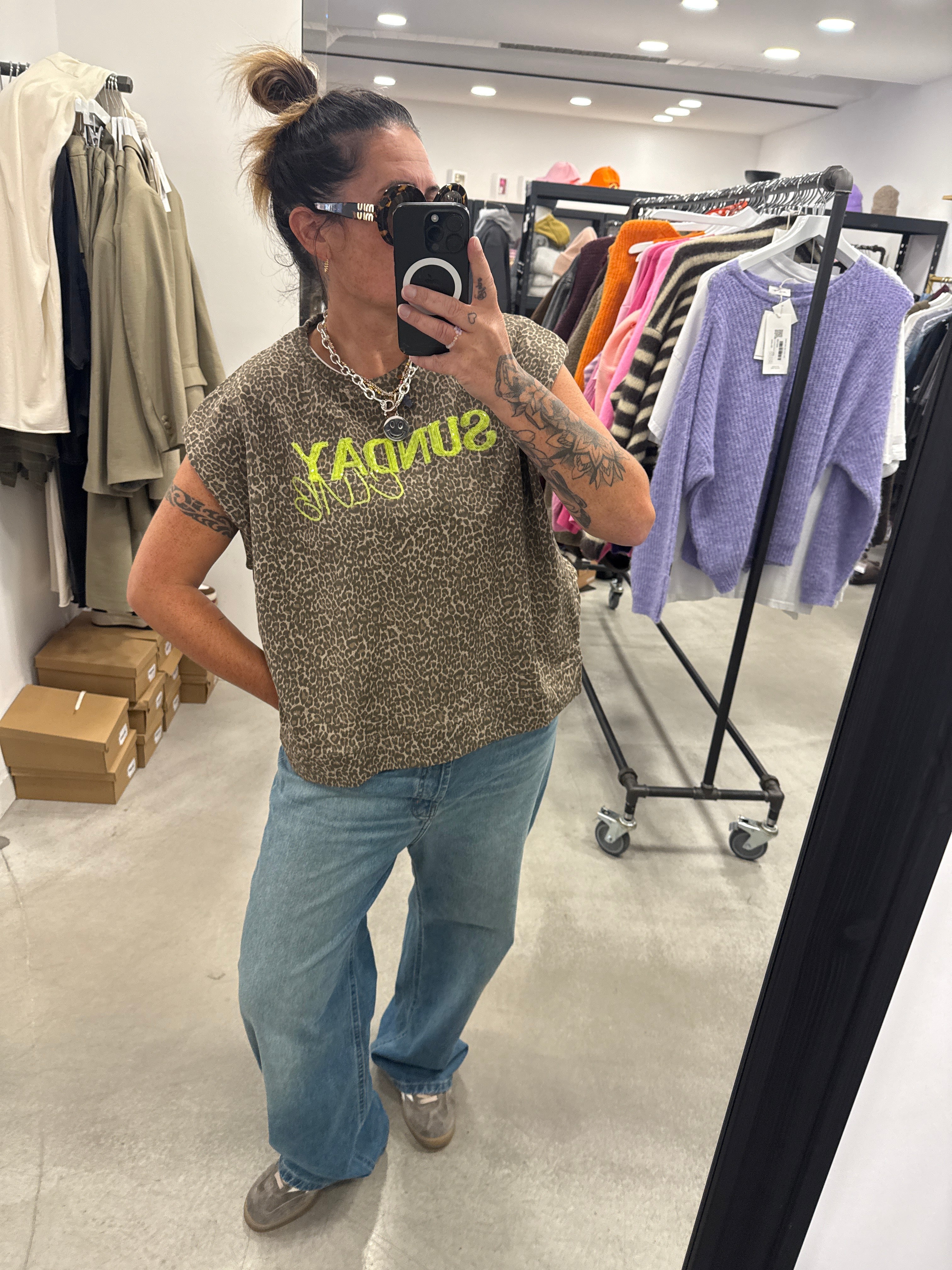 T-Shirt Leo Sunday