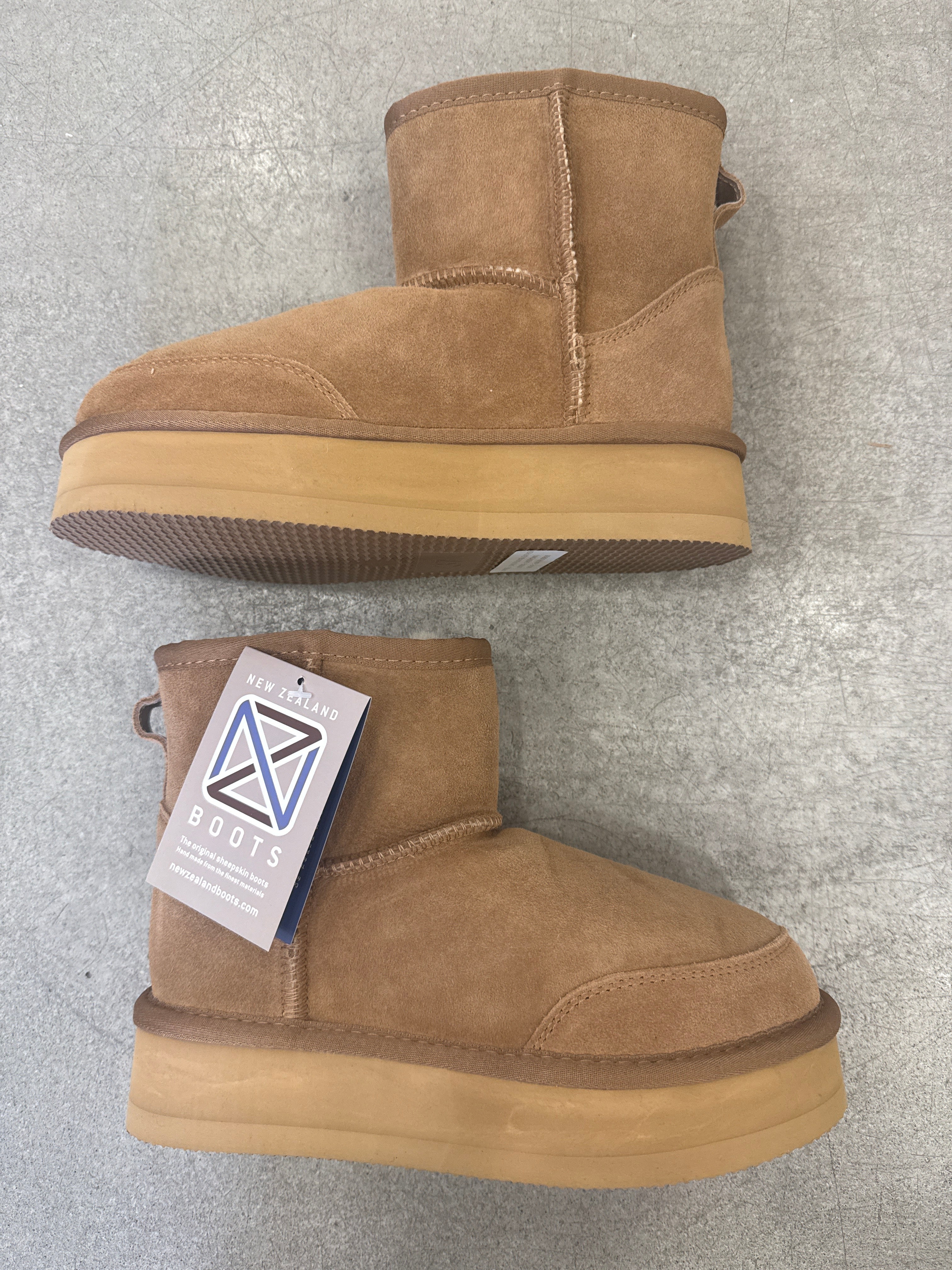 Boot New Zealand Camel