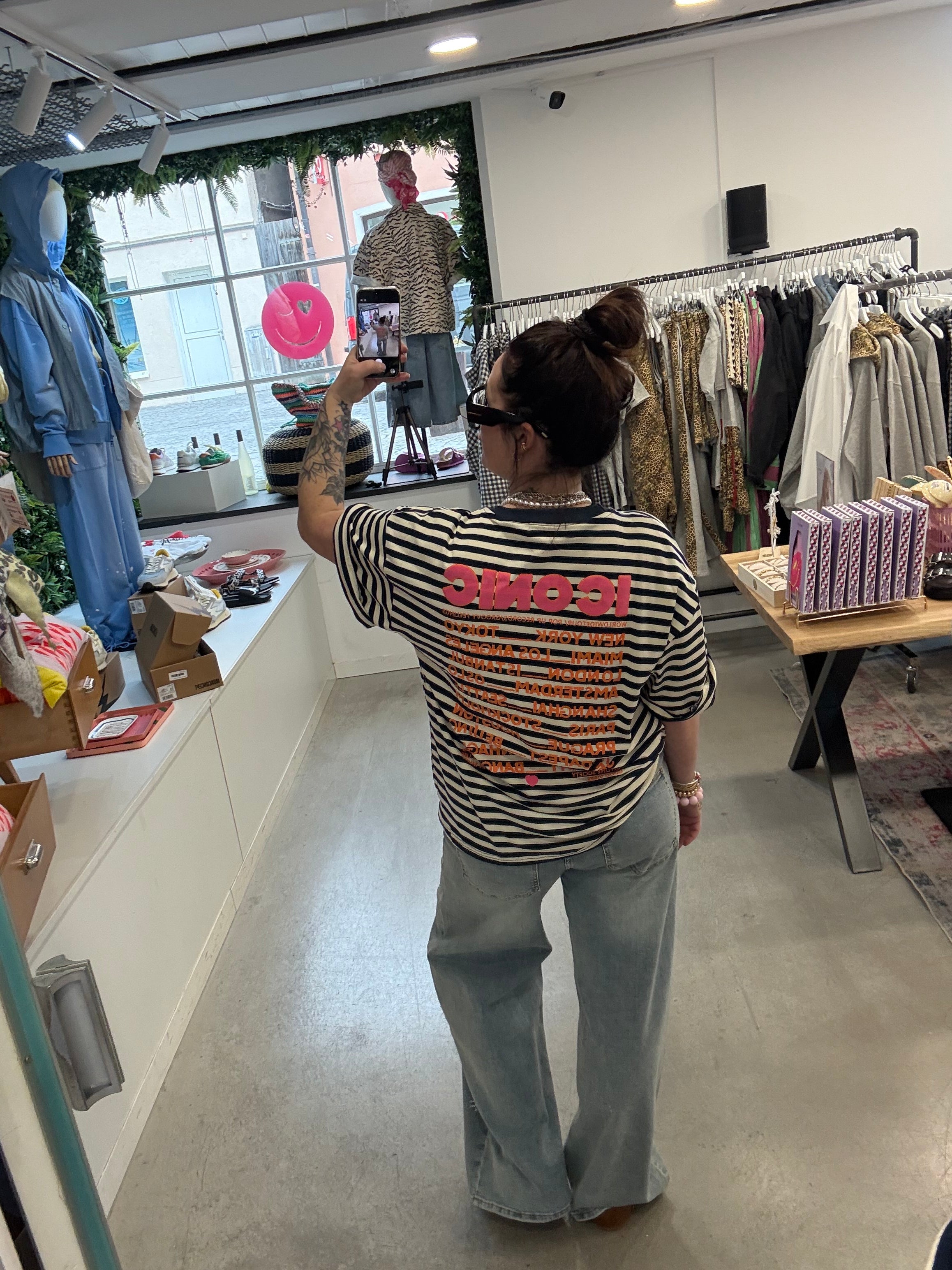 T-Shirt Stripe Iconic