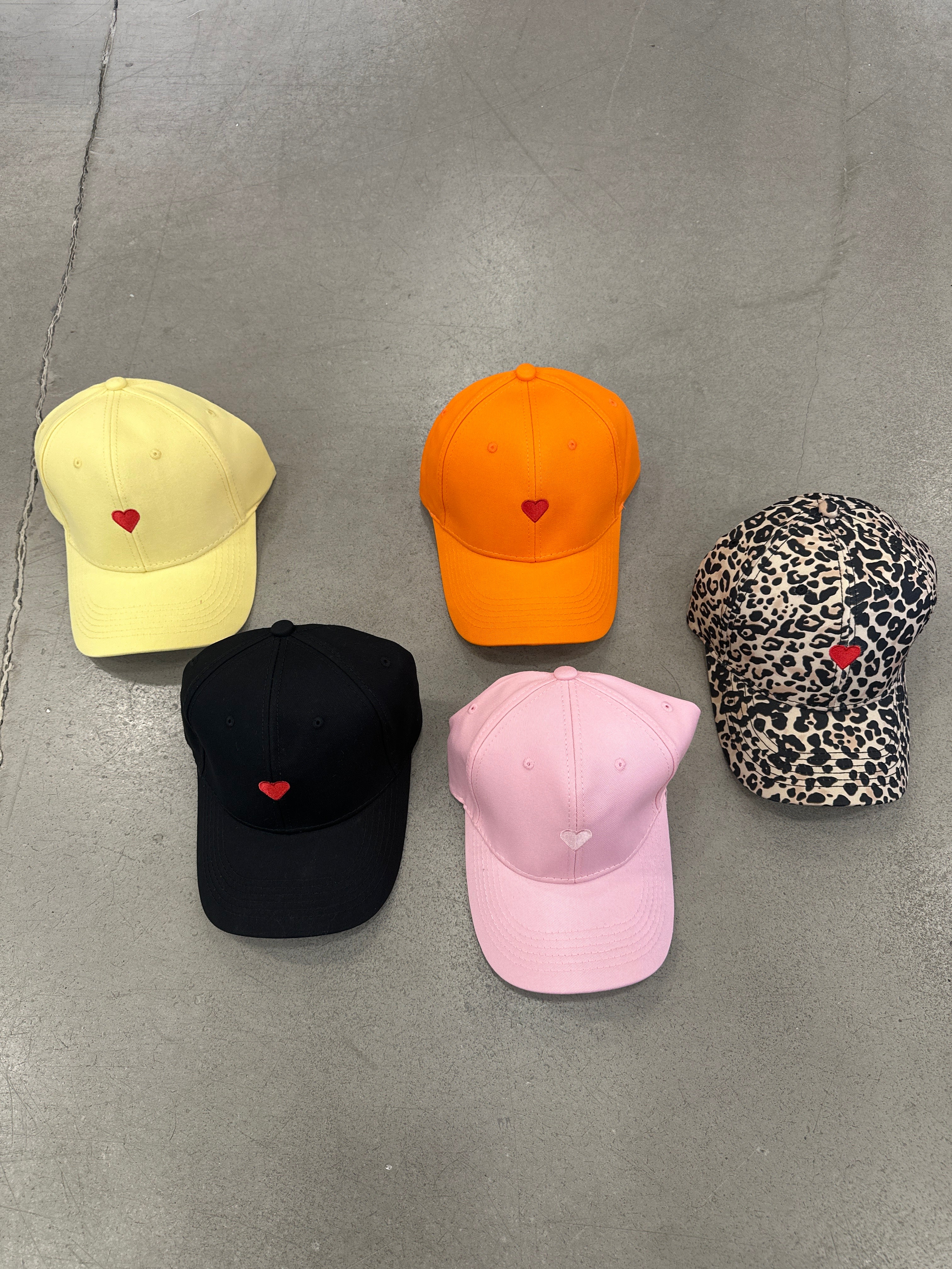 Cap Heart May
