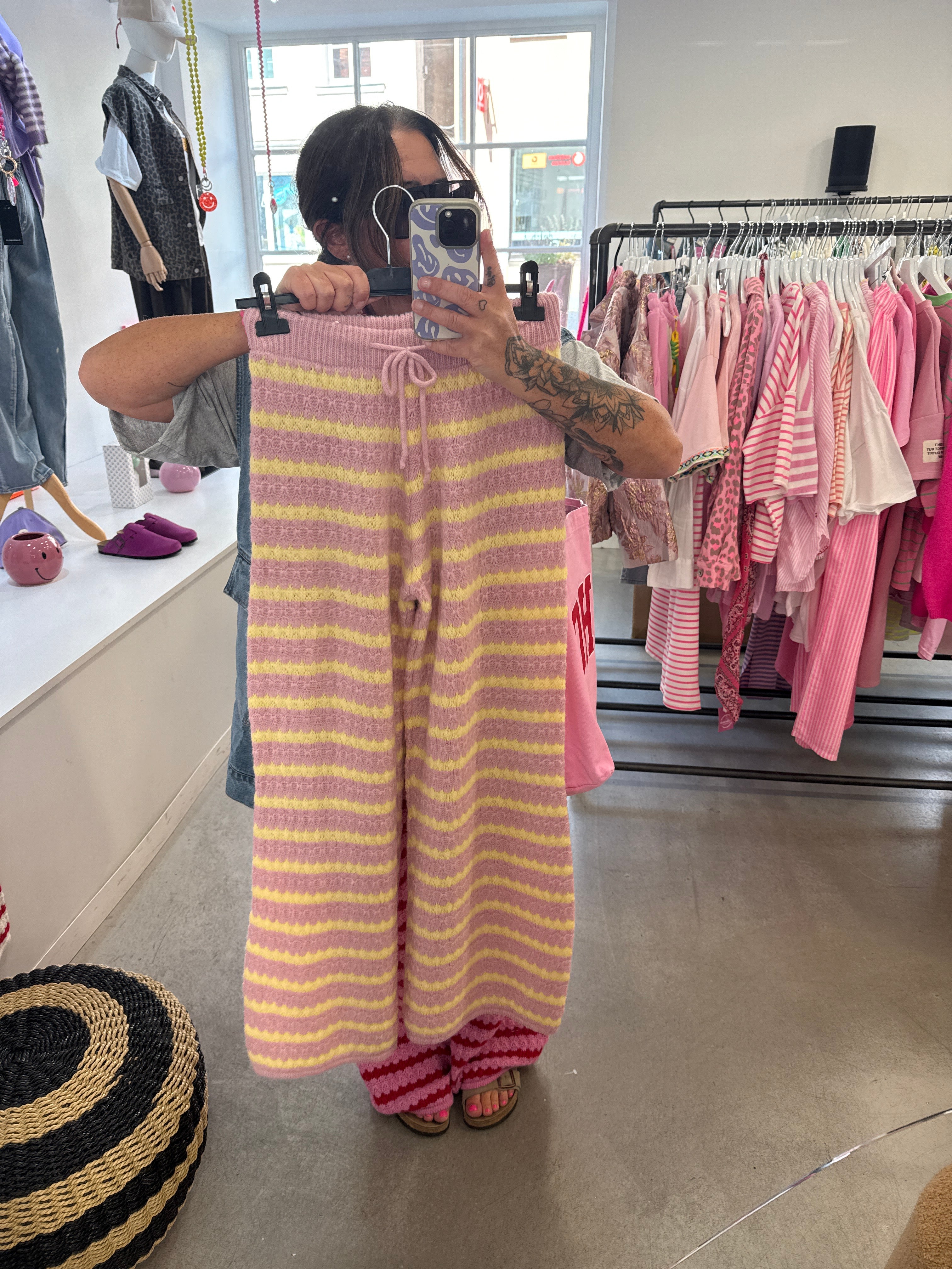 Hose knit