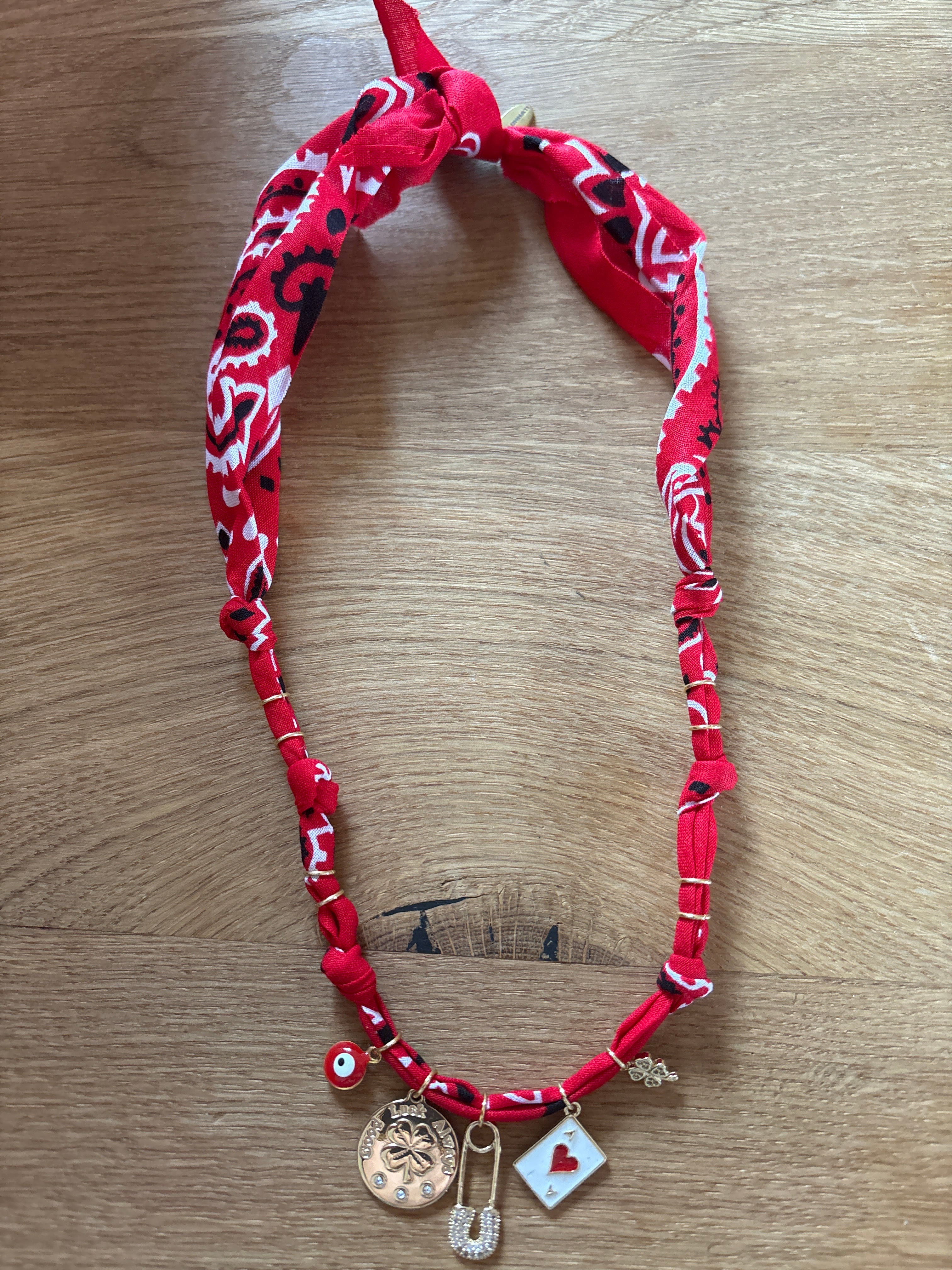 Kette Bandana rot