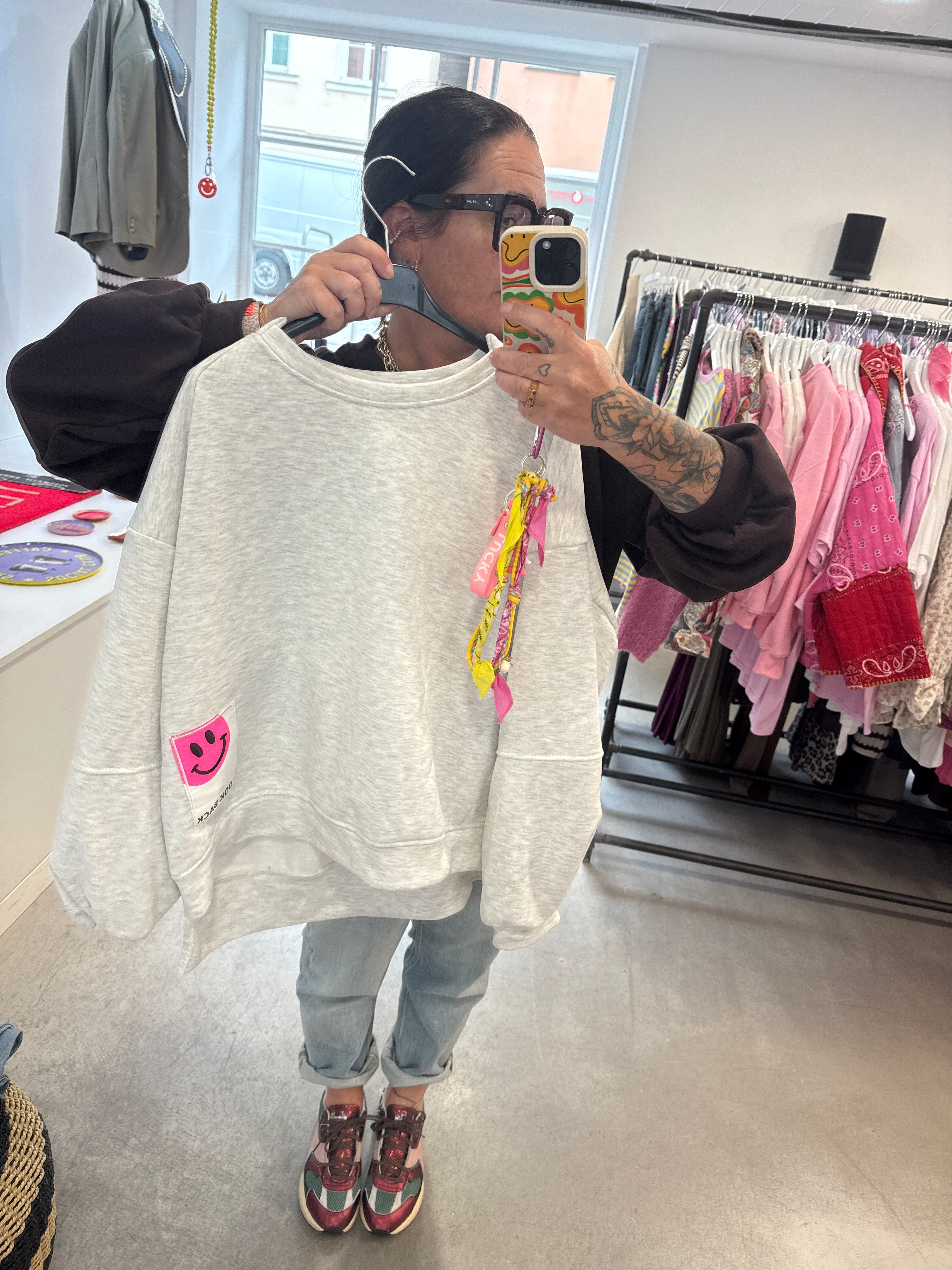 Pullover Look Back