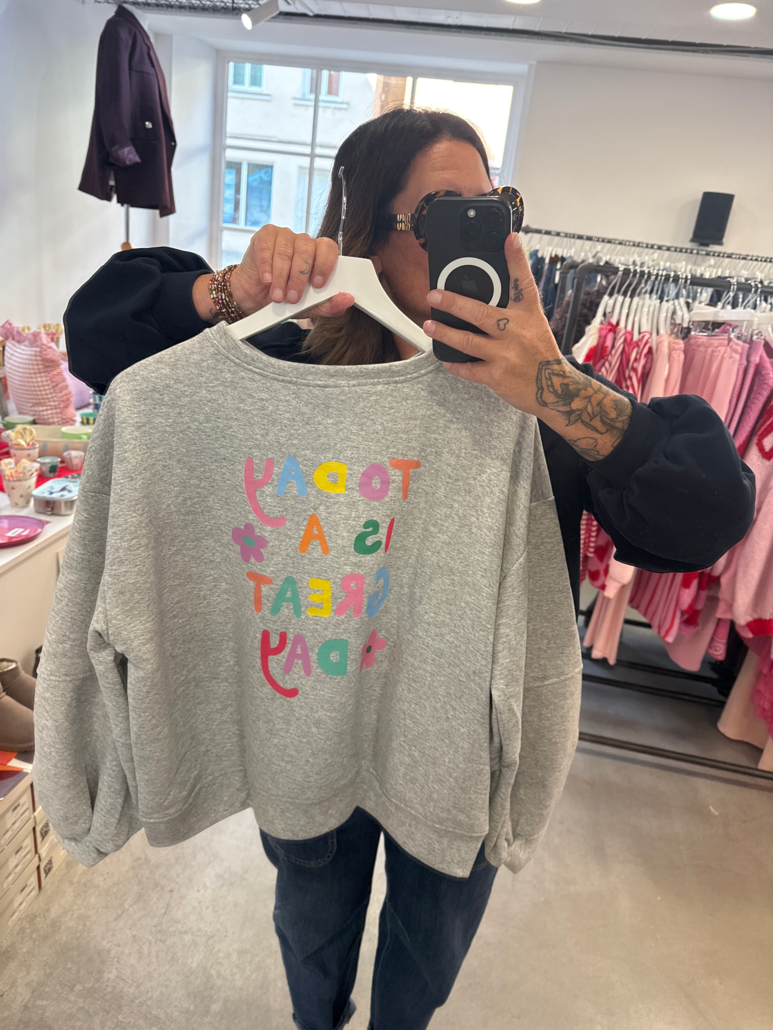Pullover To Day