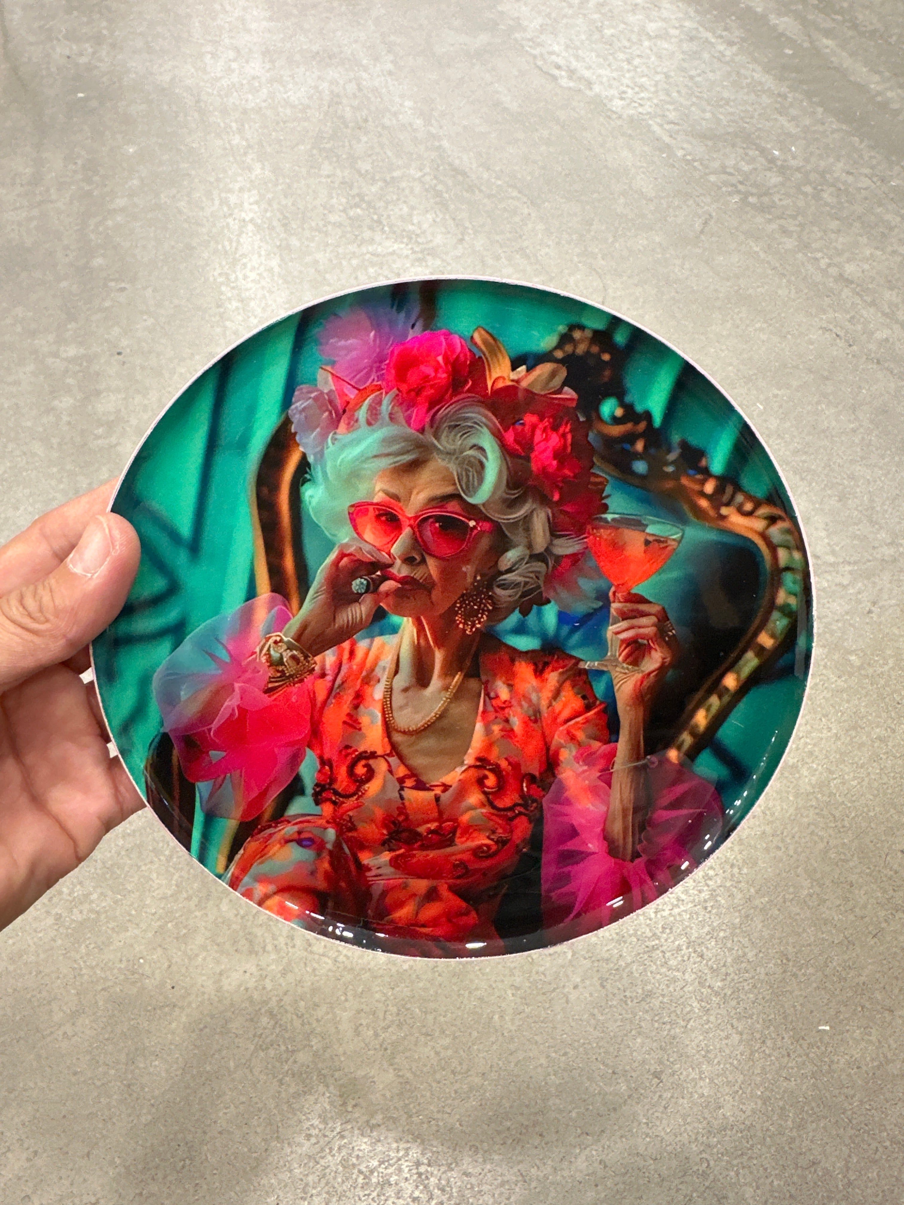 Teller Lady