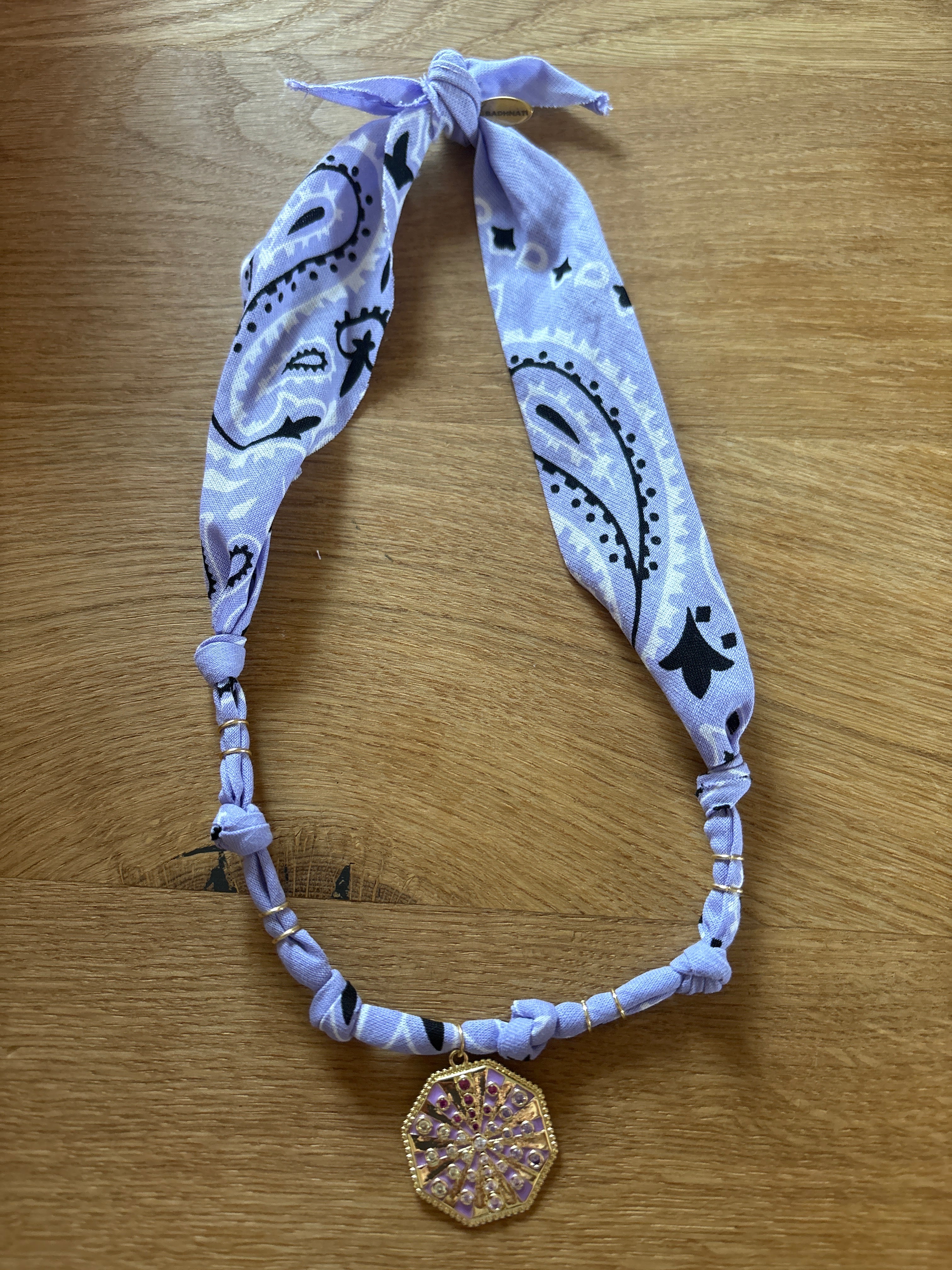 Kette Bandana Flieder