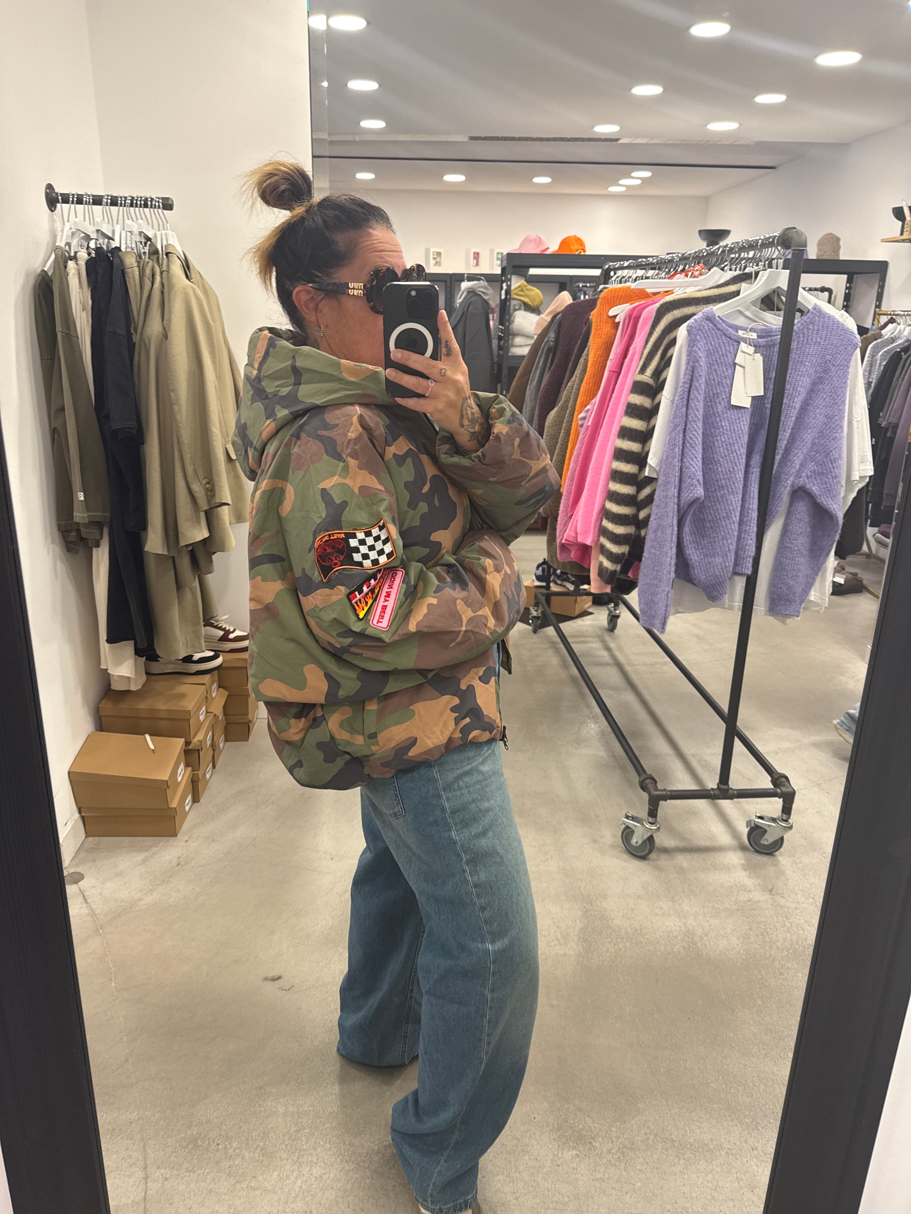 Jacke Sabbi