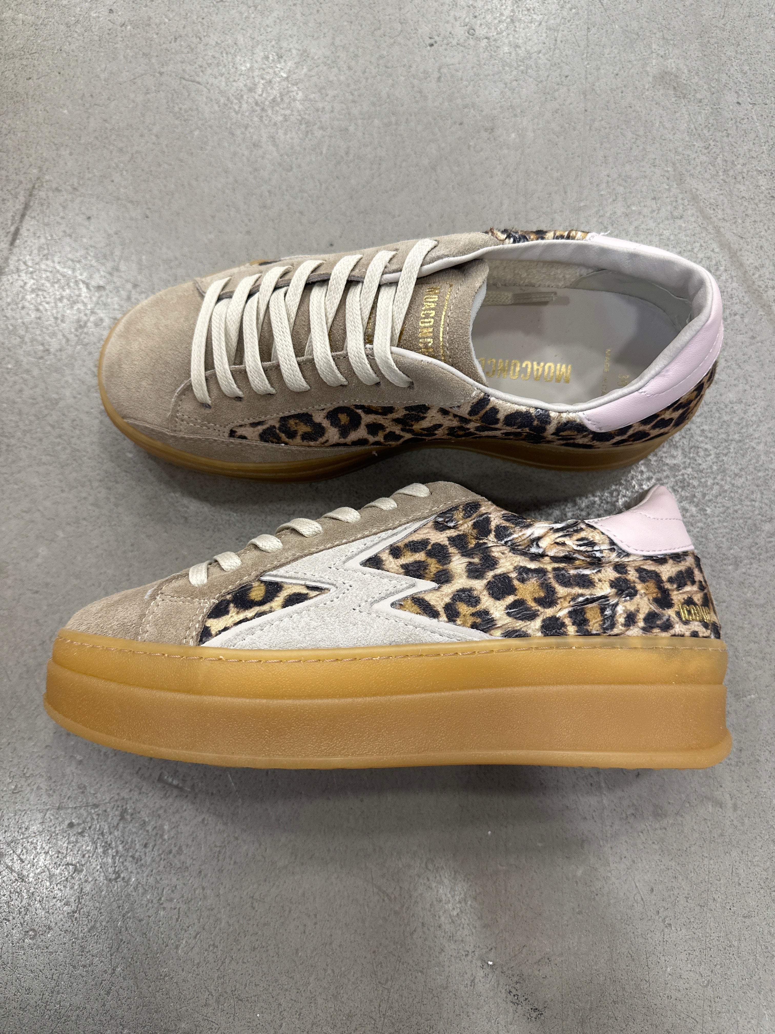 Schuhe Moa ID010