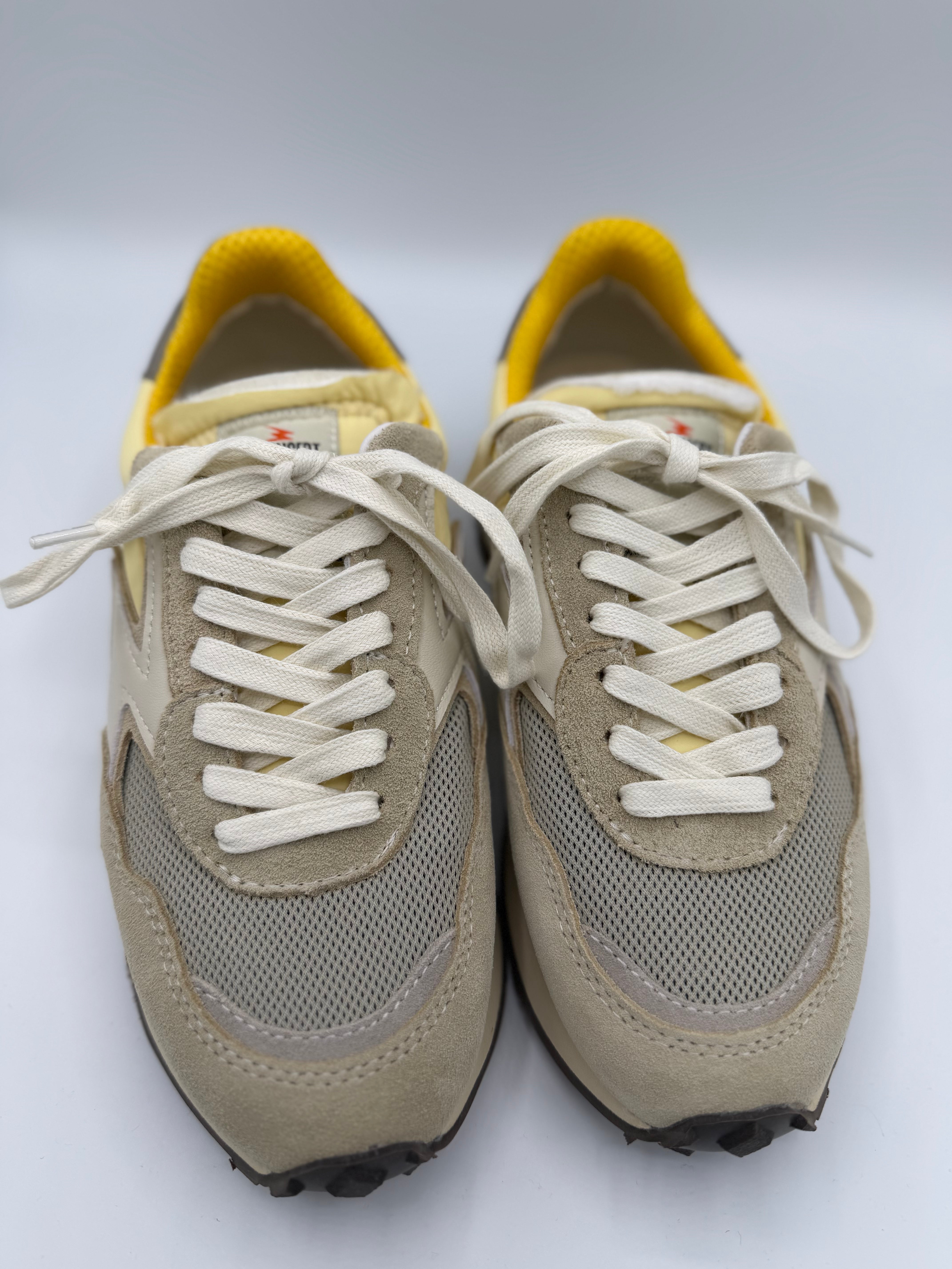 Schuhe Moaconcept Hype yellow