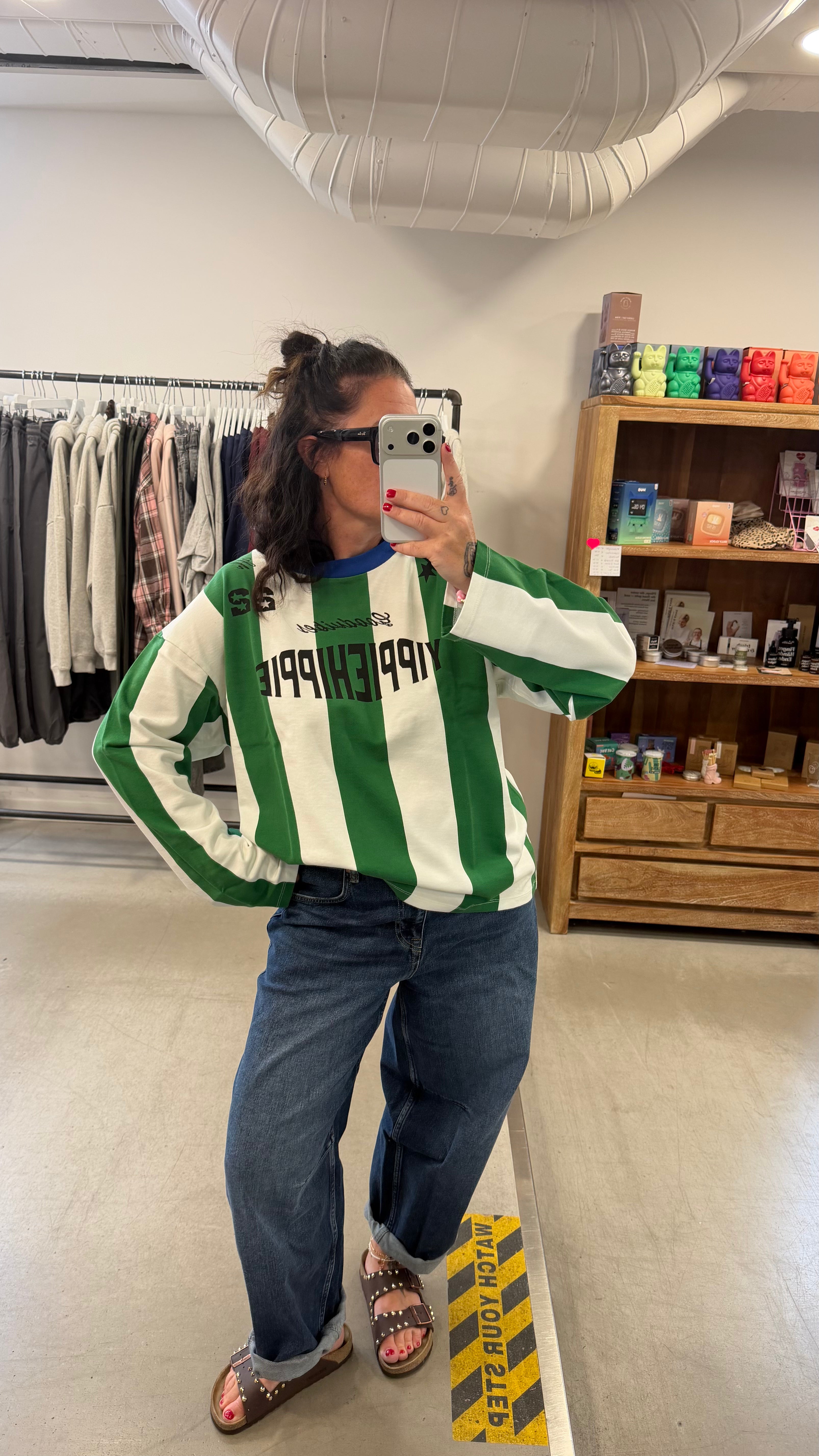 Longsleeve Yippie Hippie green