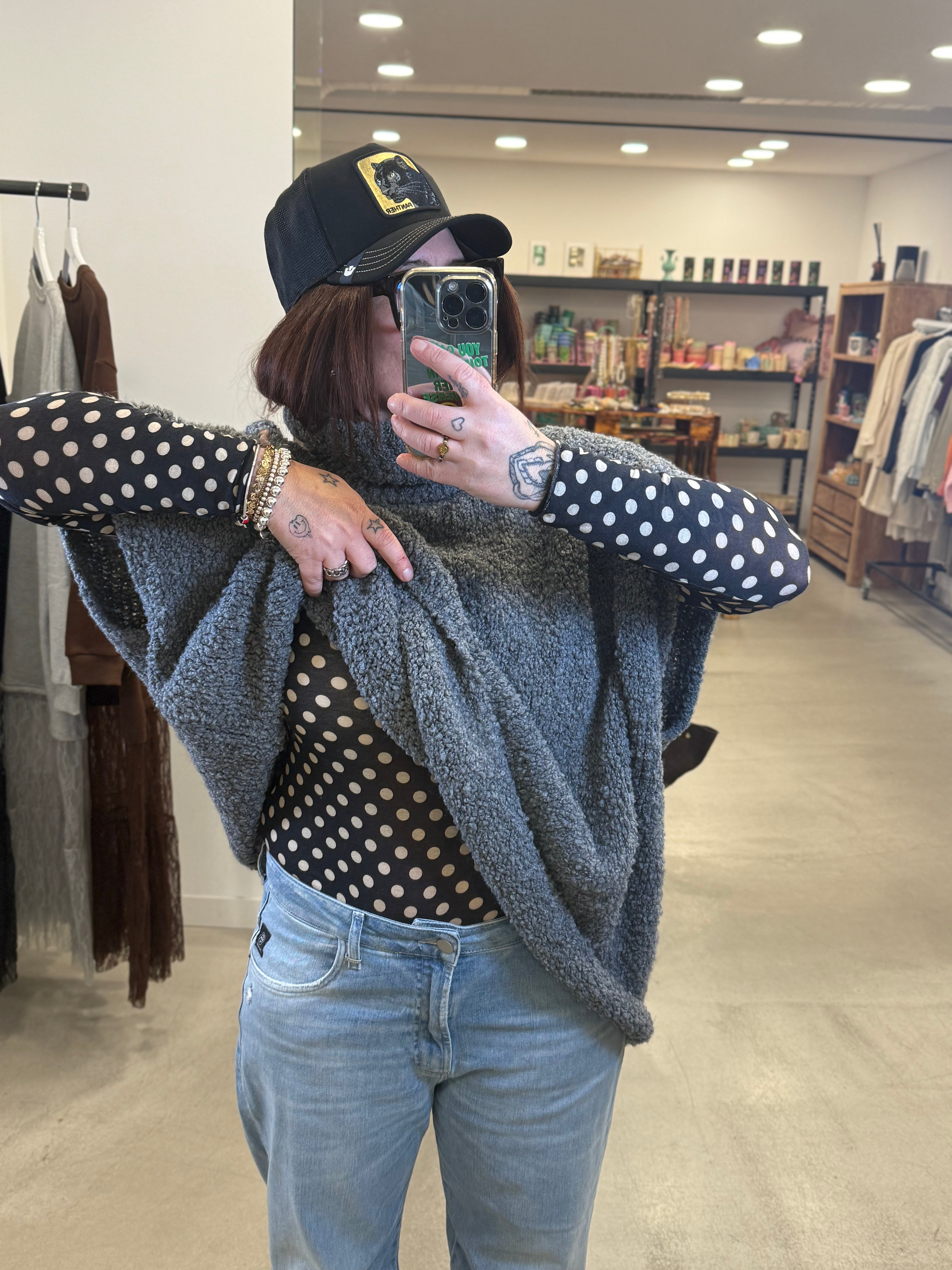 Longsleeve Mesh Dot