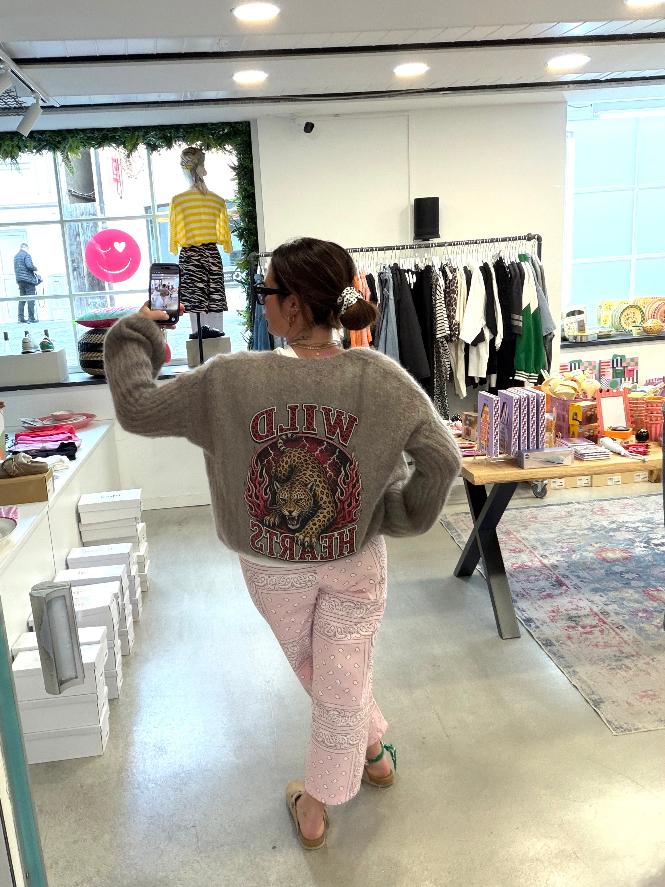 Cardigan Wild Hearts