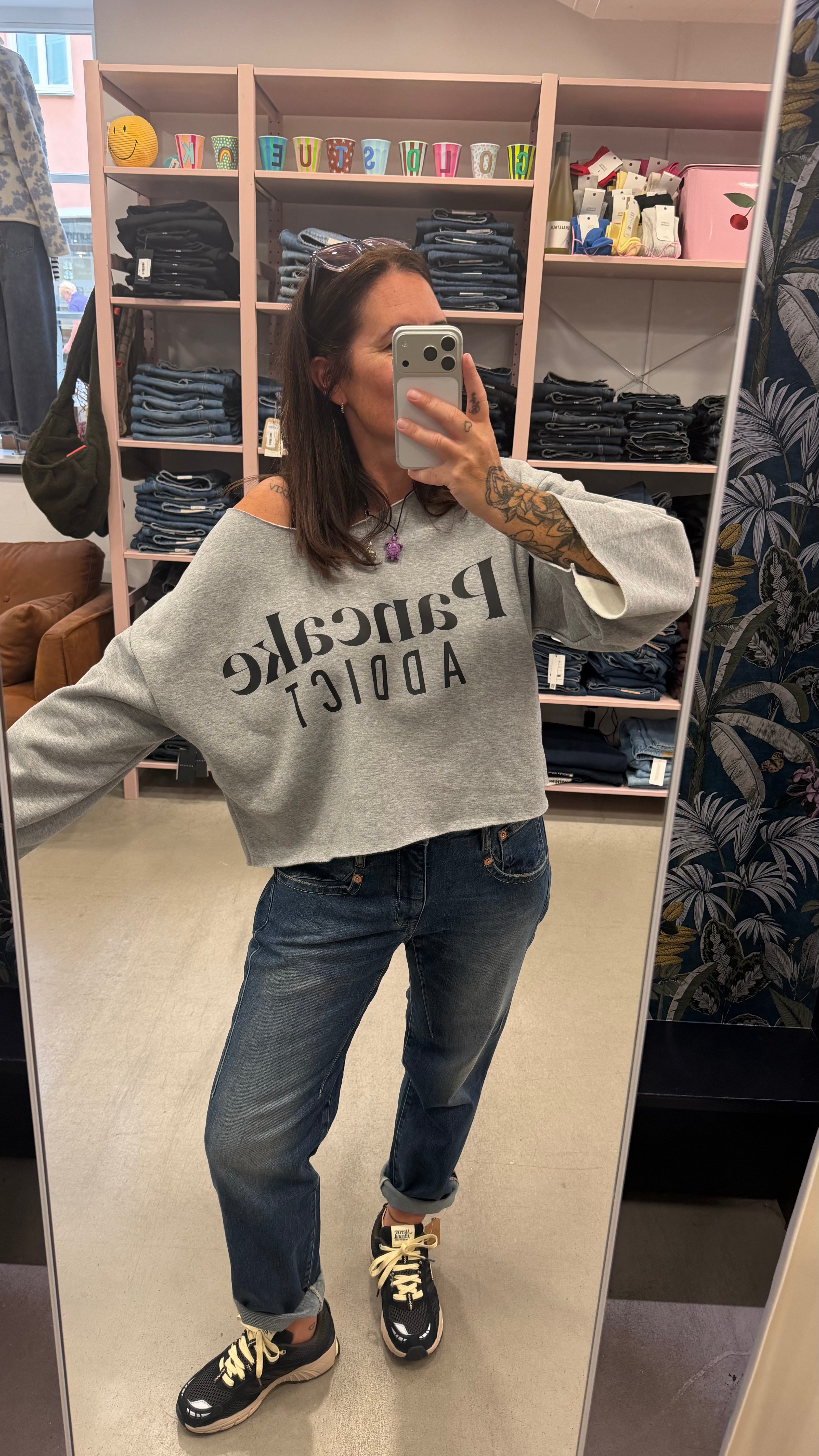 Pullover Pancake Addict