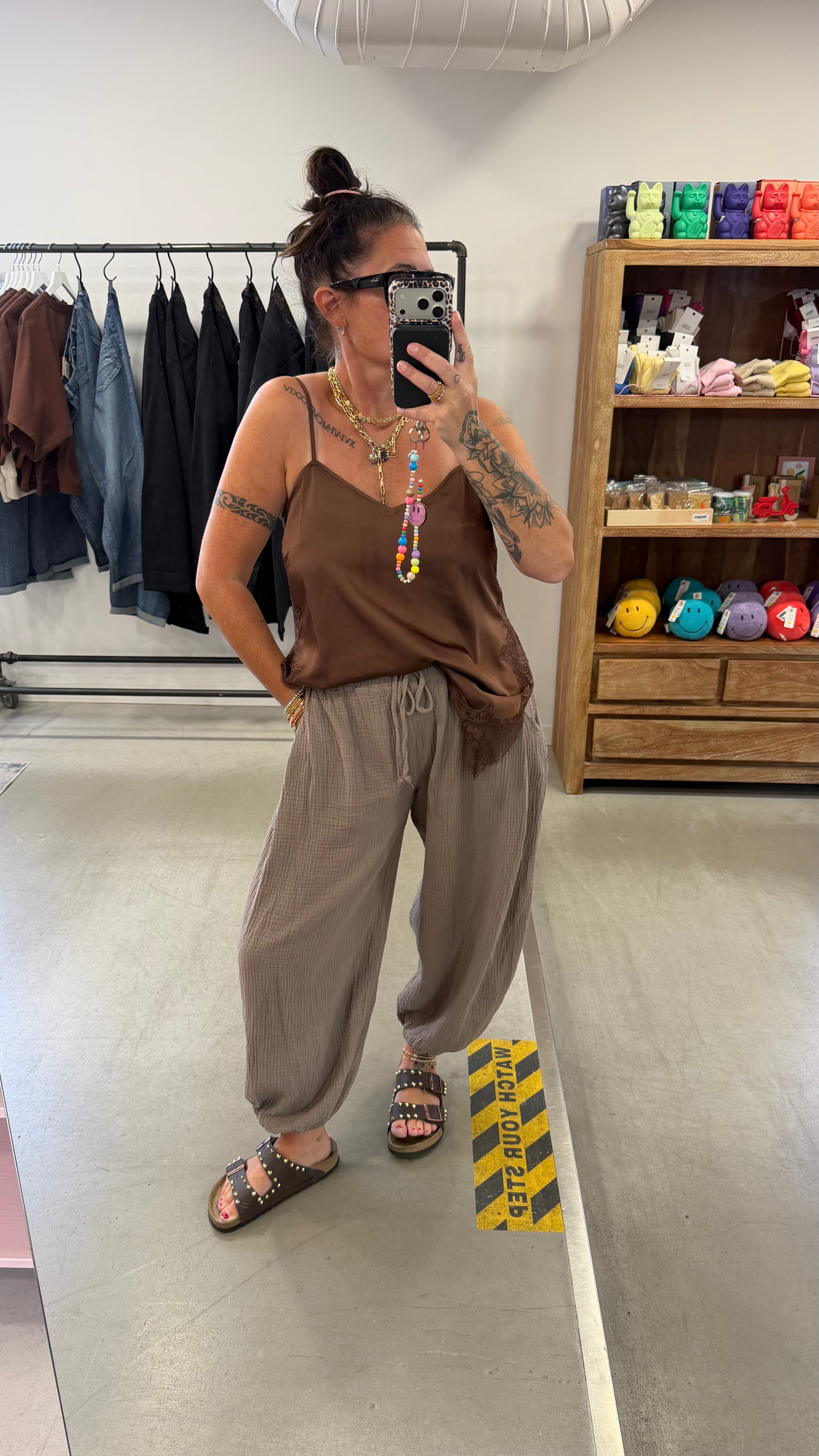 Hose Musselin Taupe