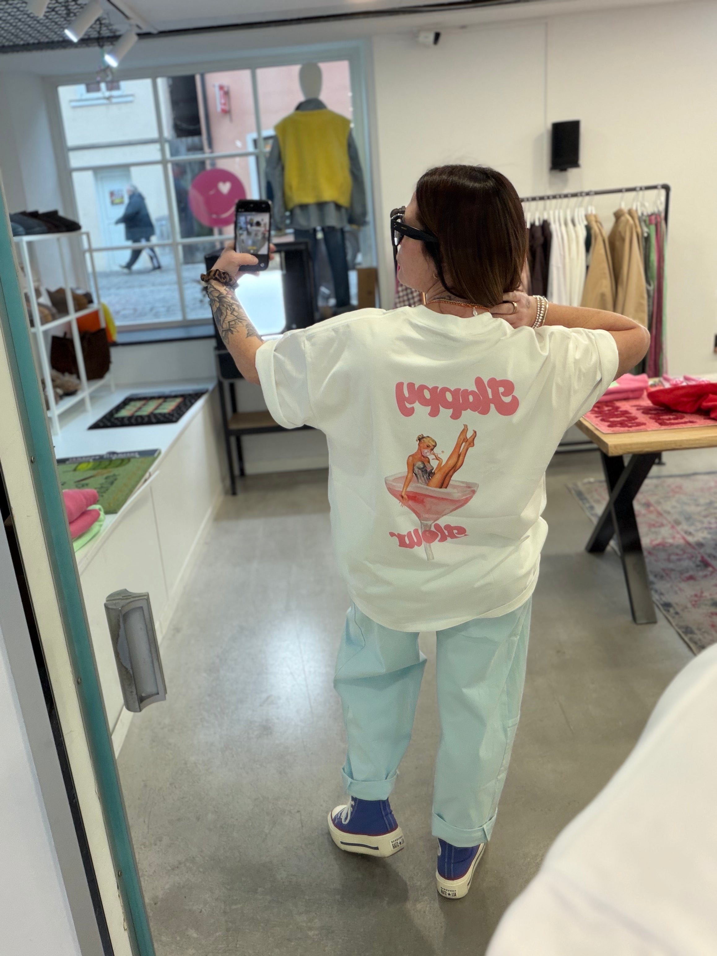 T-Shirt Unknown Hour