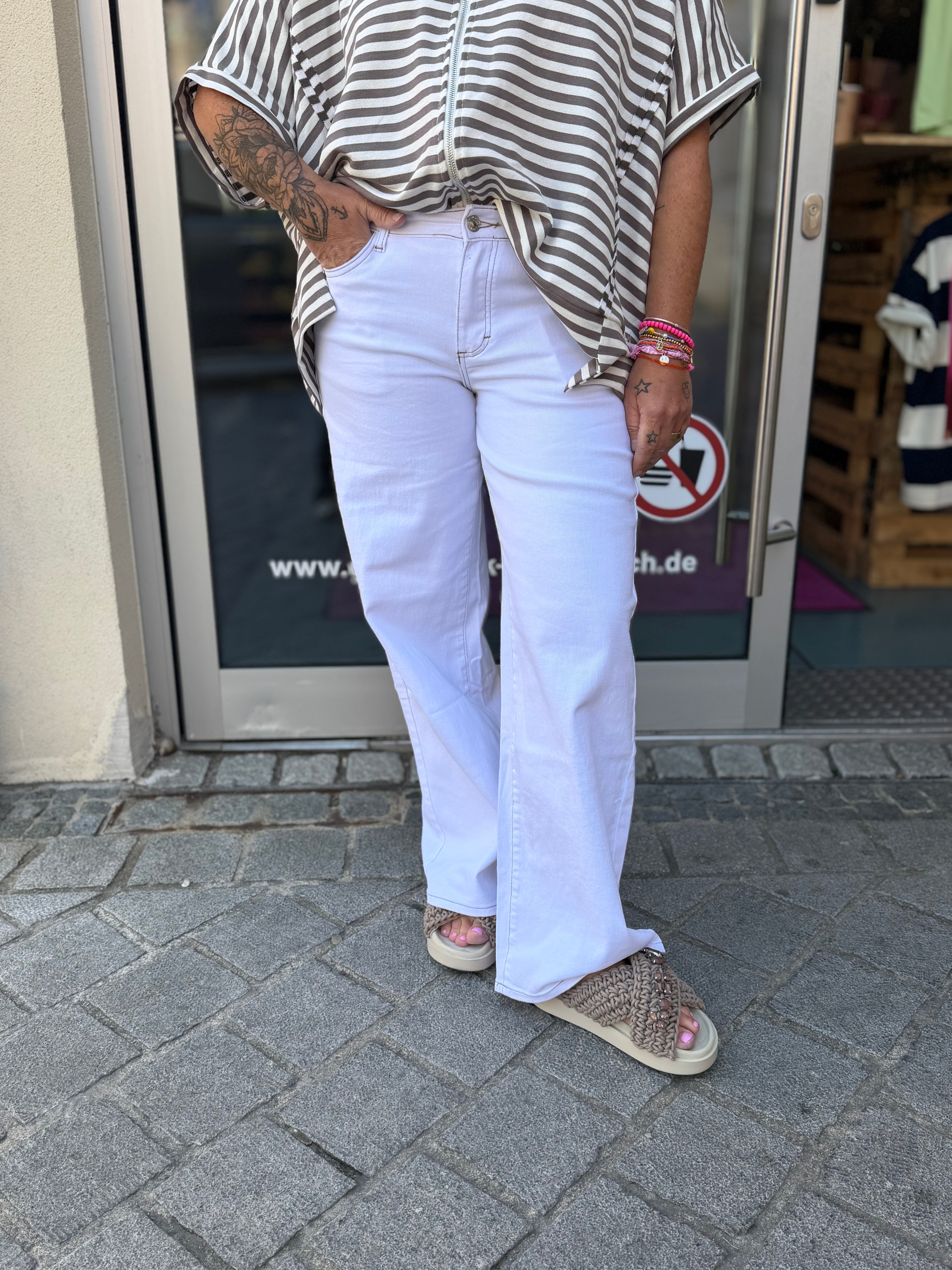 Hose White