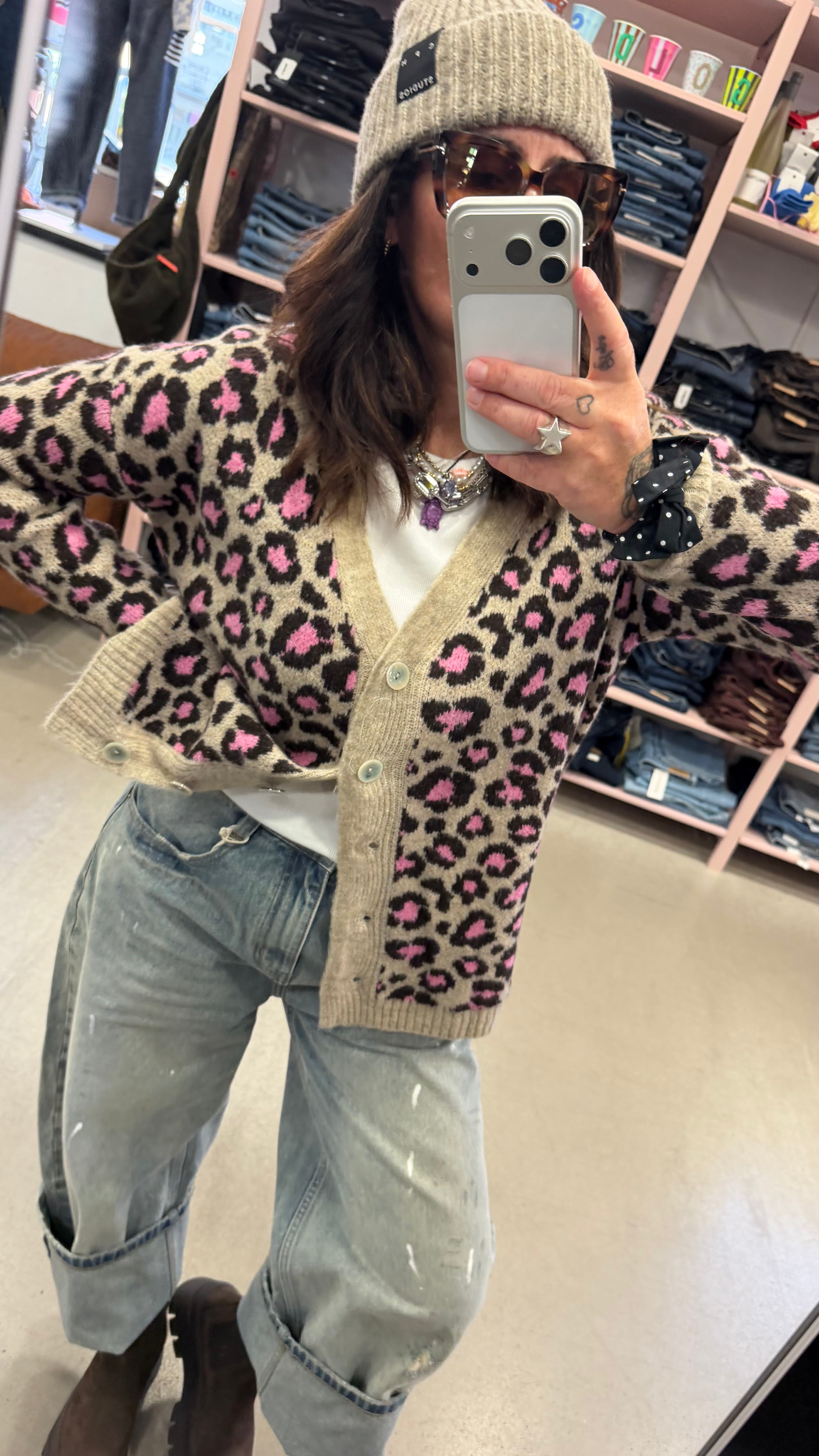 Cardigan Leo