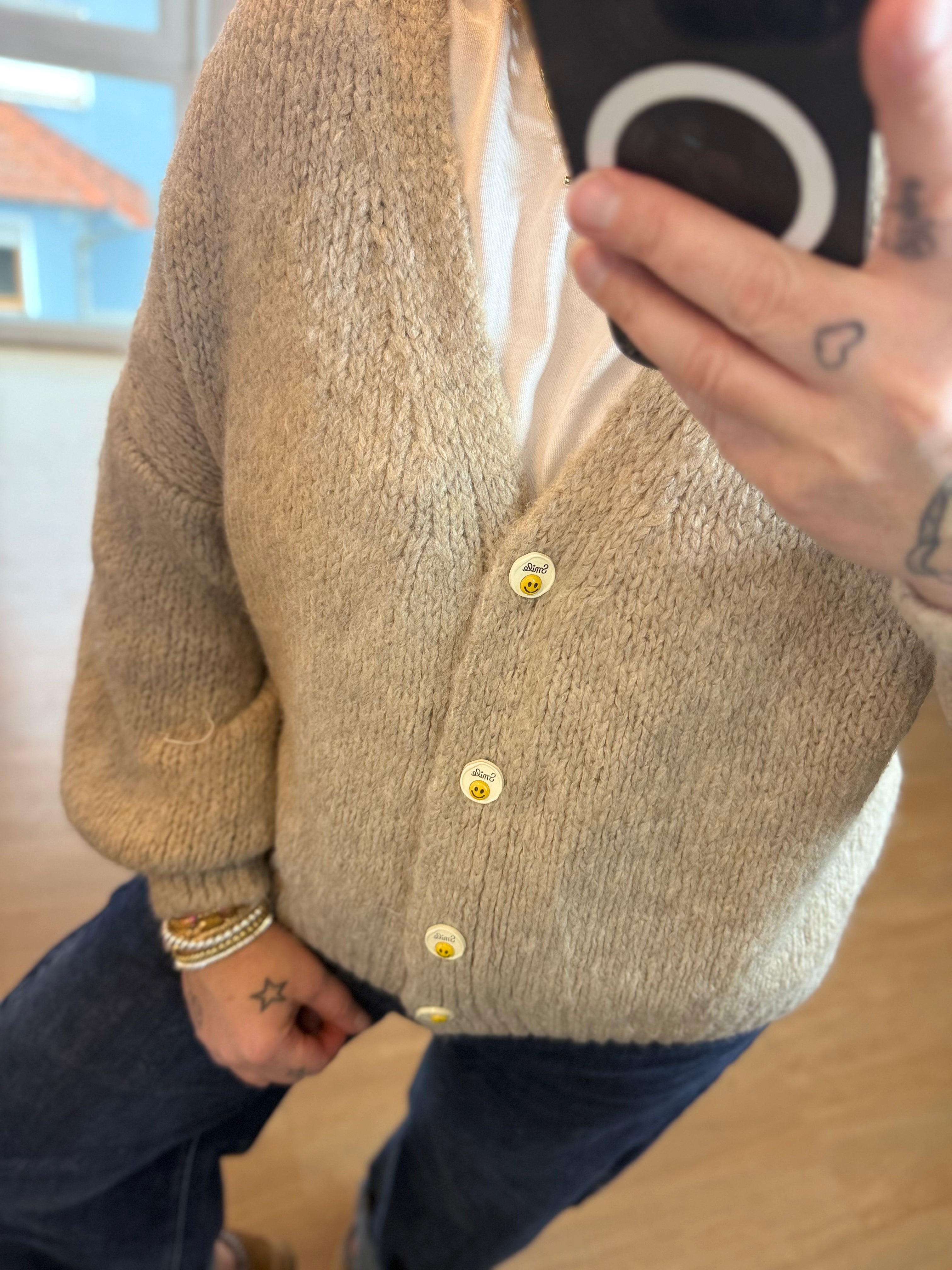 Cardigan Smile
