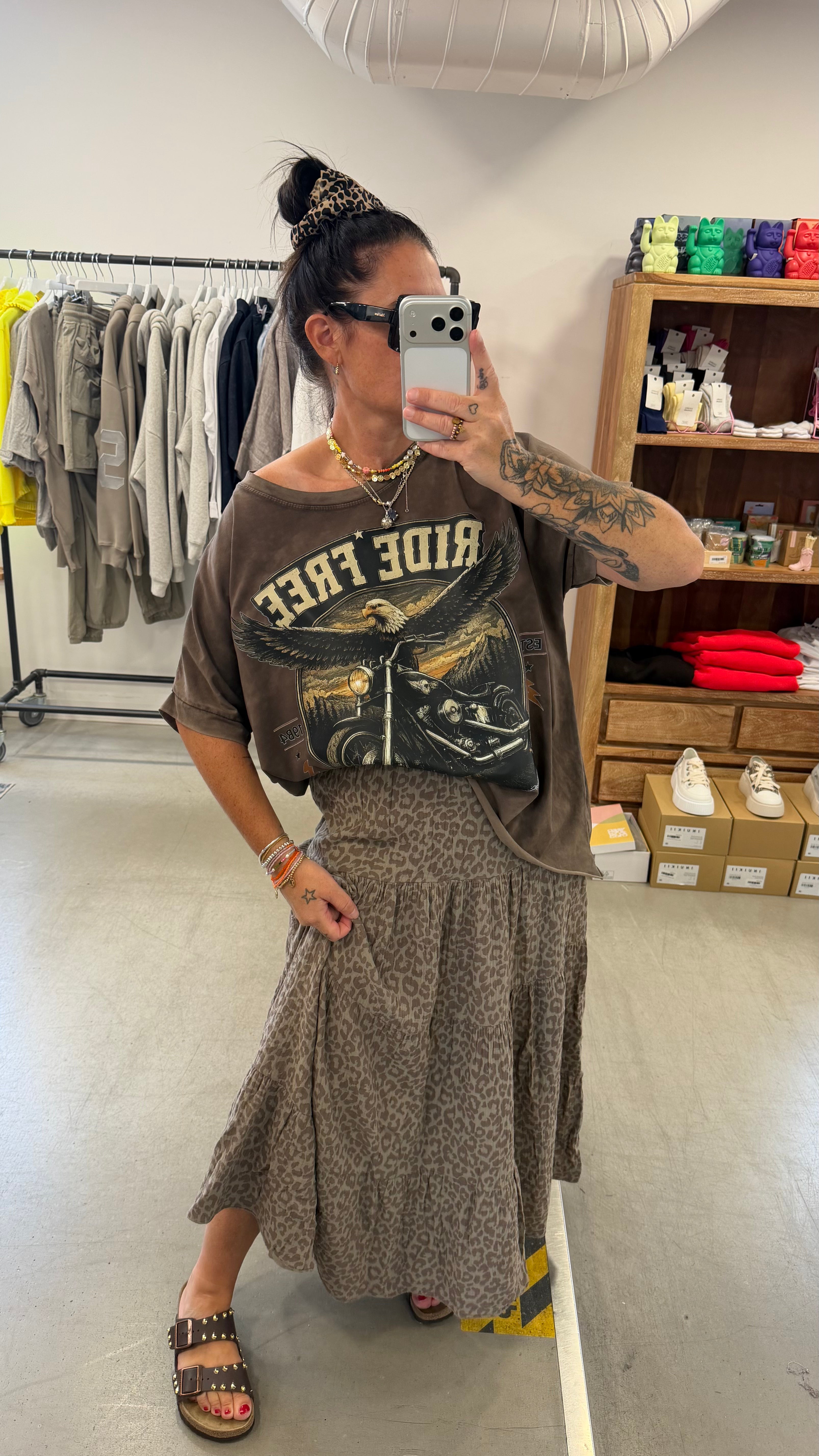 T-Shirt Ride Free