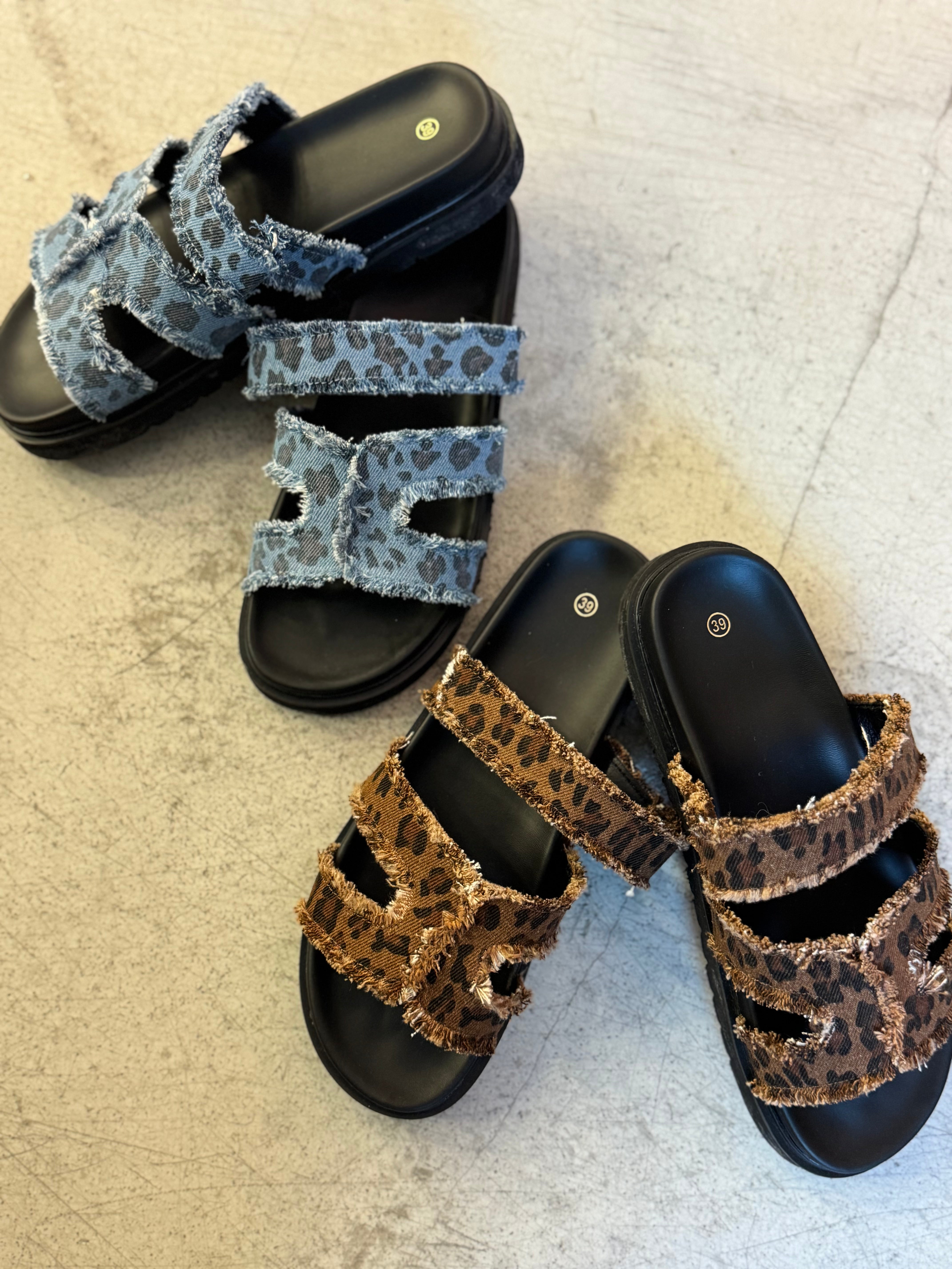 Schuhe Schlappen Leo