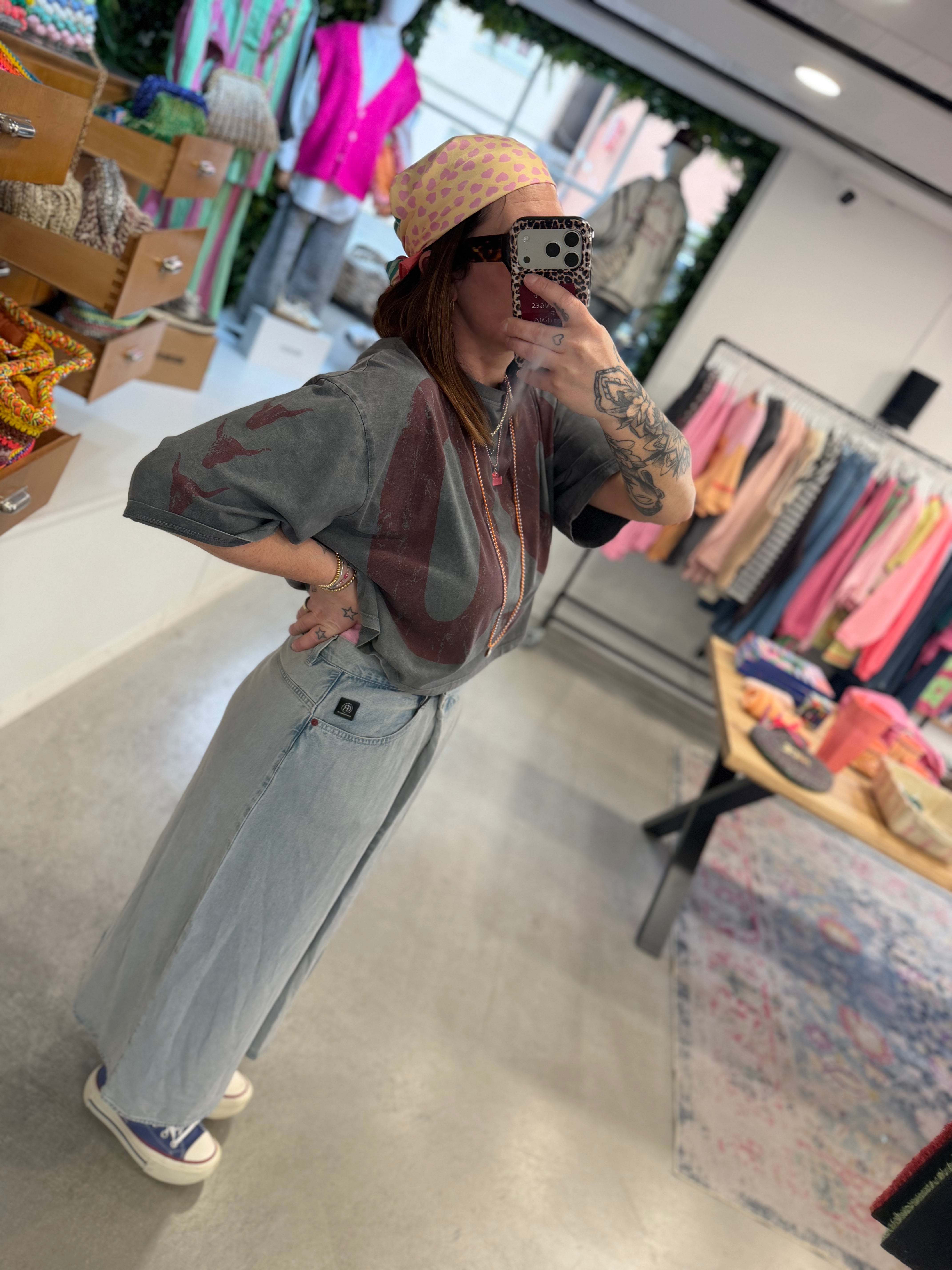 Rock Elias Rumelis Indiga