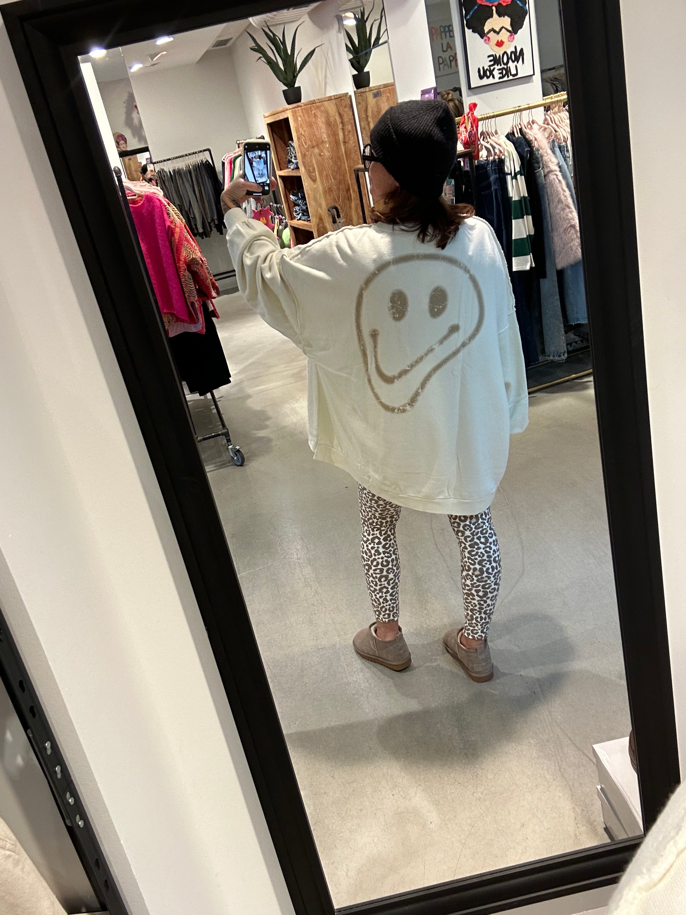 Pullover Outryght Mara Smile