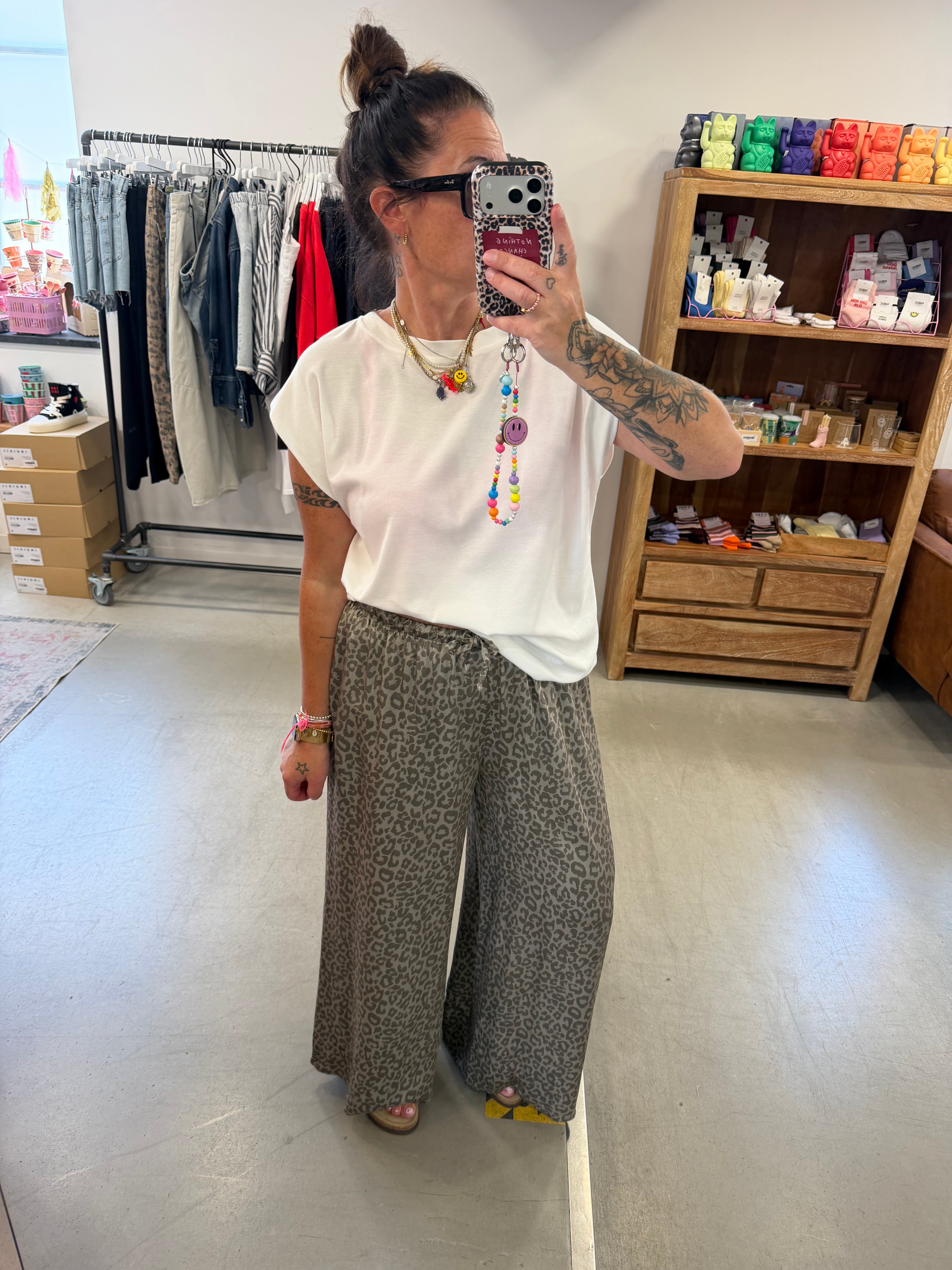 Hose Leo