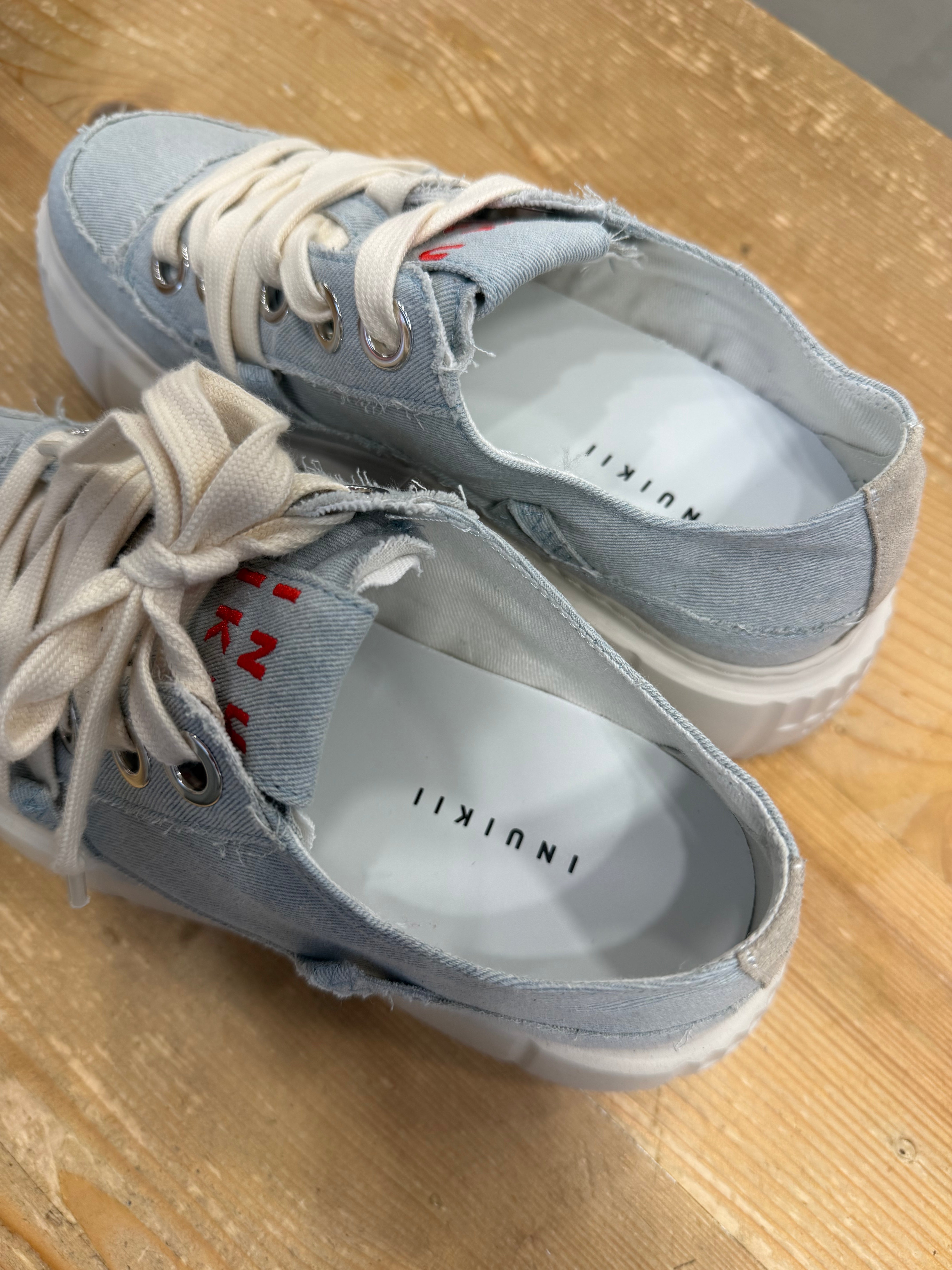 Schuhe Matilda Freyed Denim Inuikii