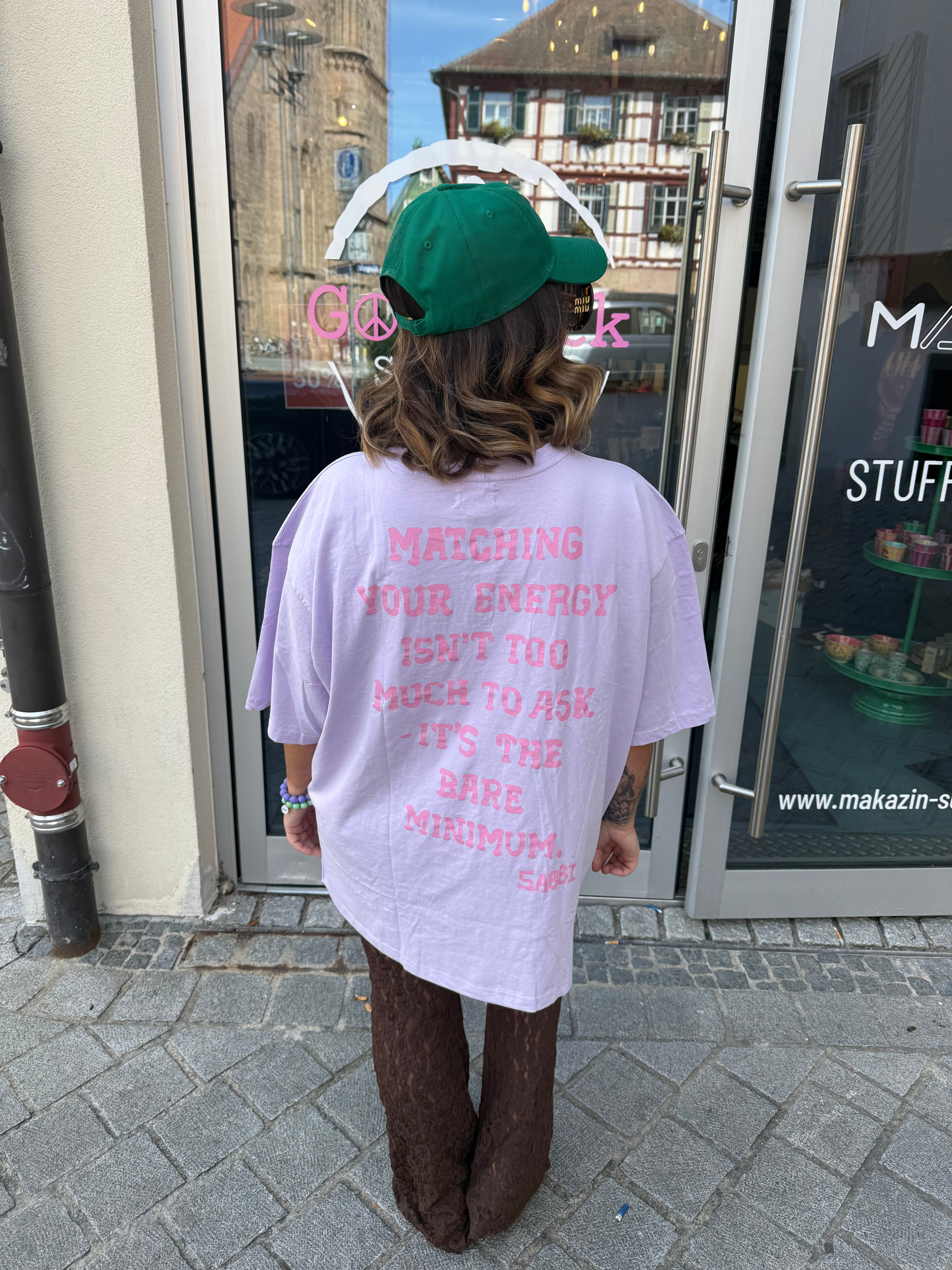 T-Shirt Sabbi Self Club lila