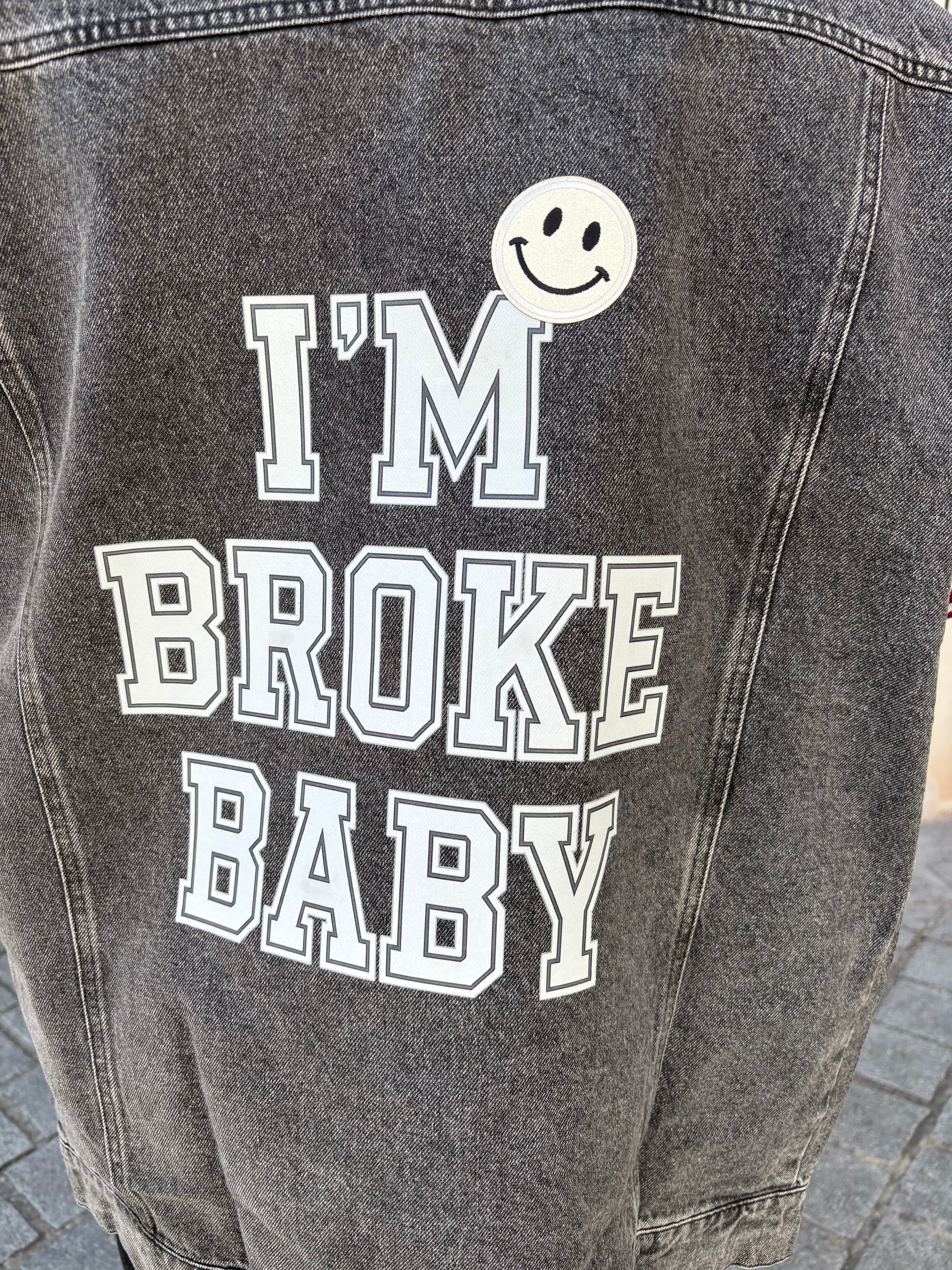 IM BROKE BABY WESTE GRAU
