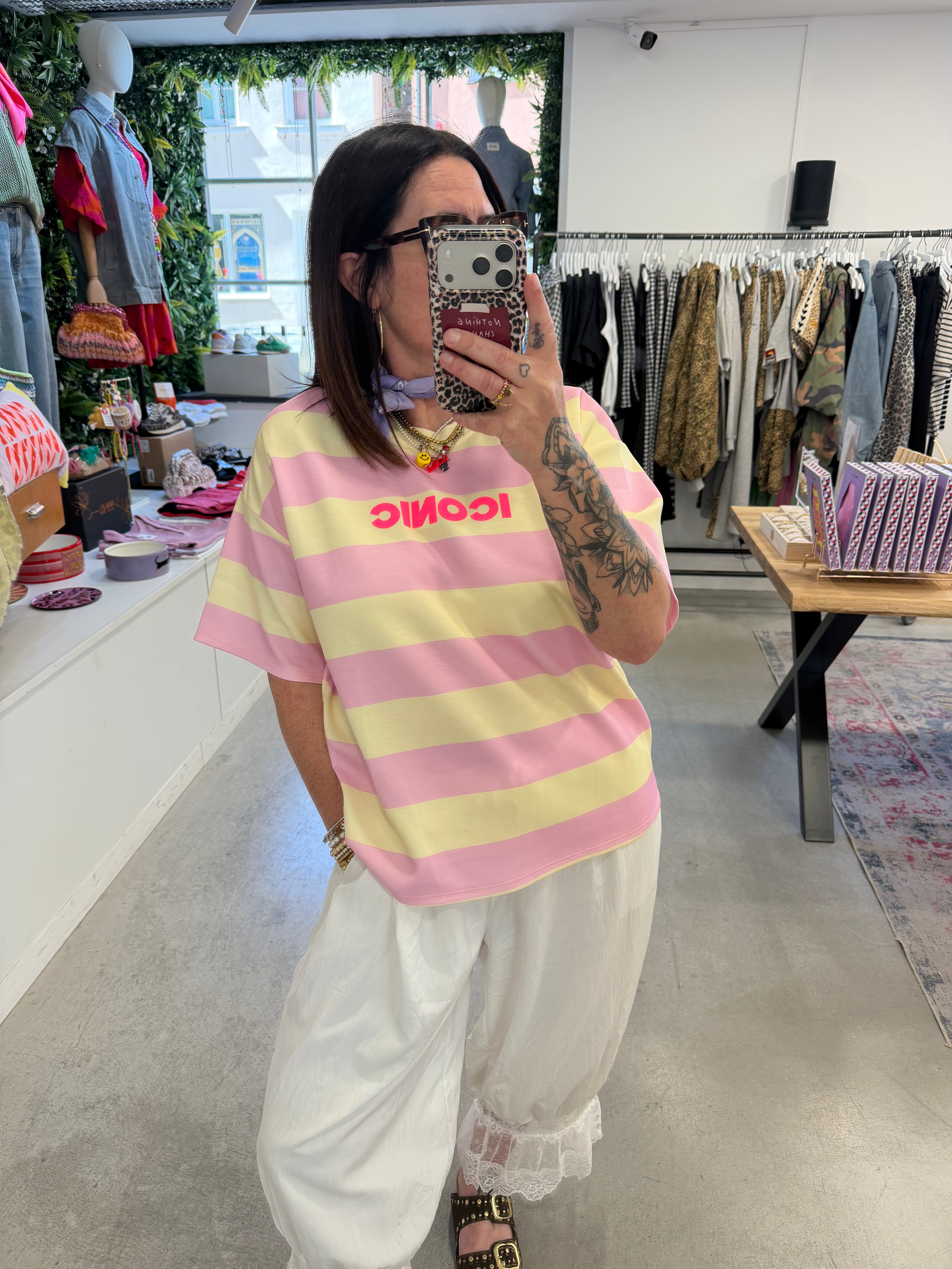 T-Shirt Iconic