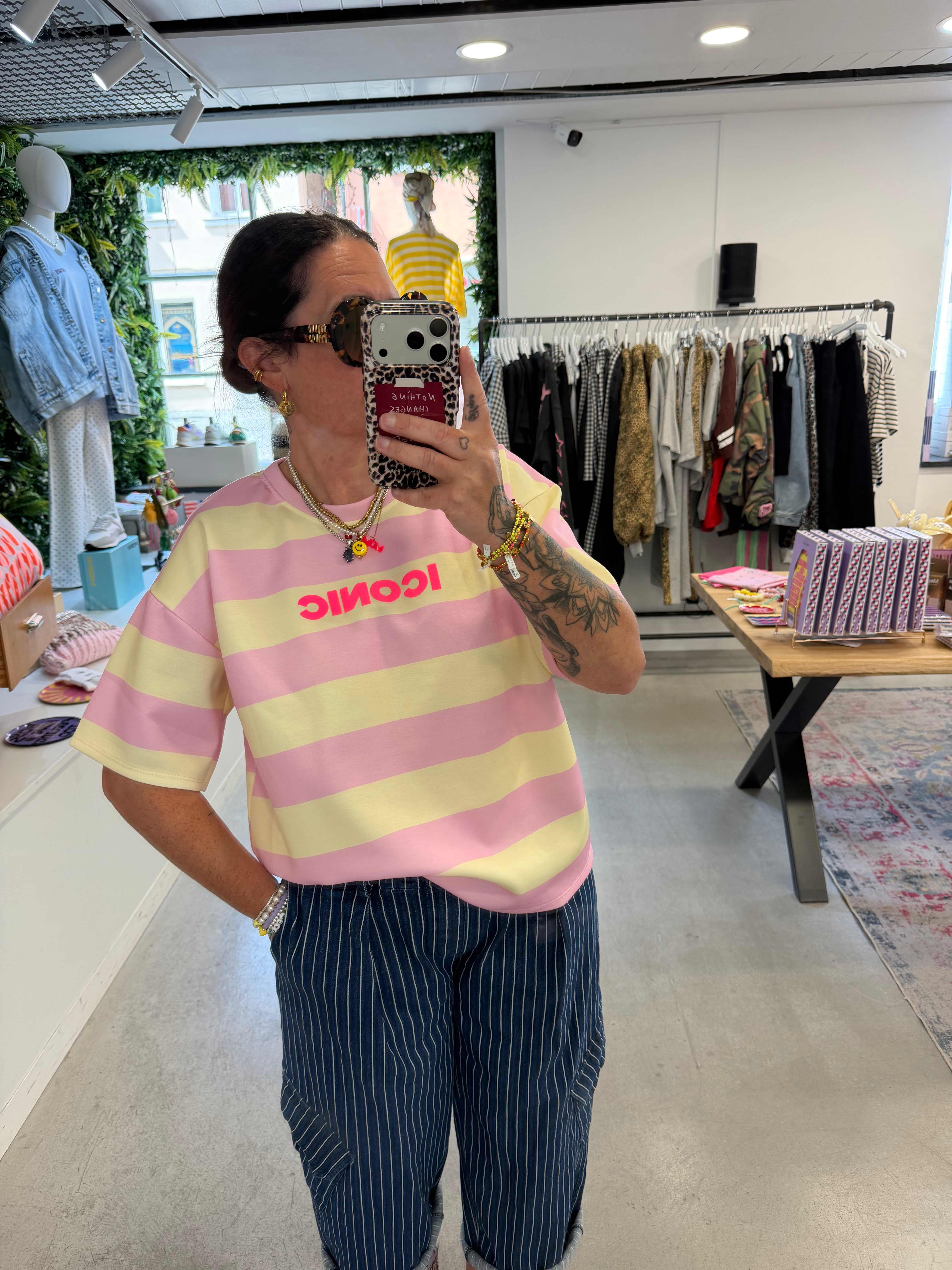 T-Shirt Iconic