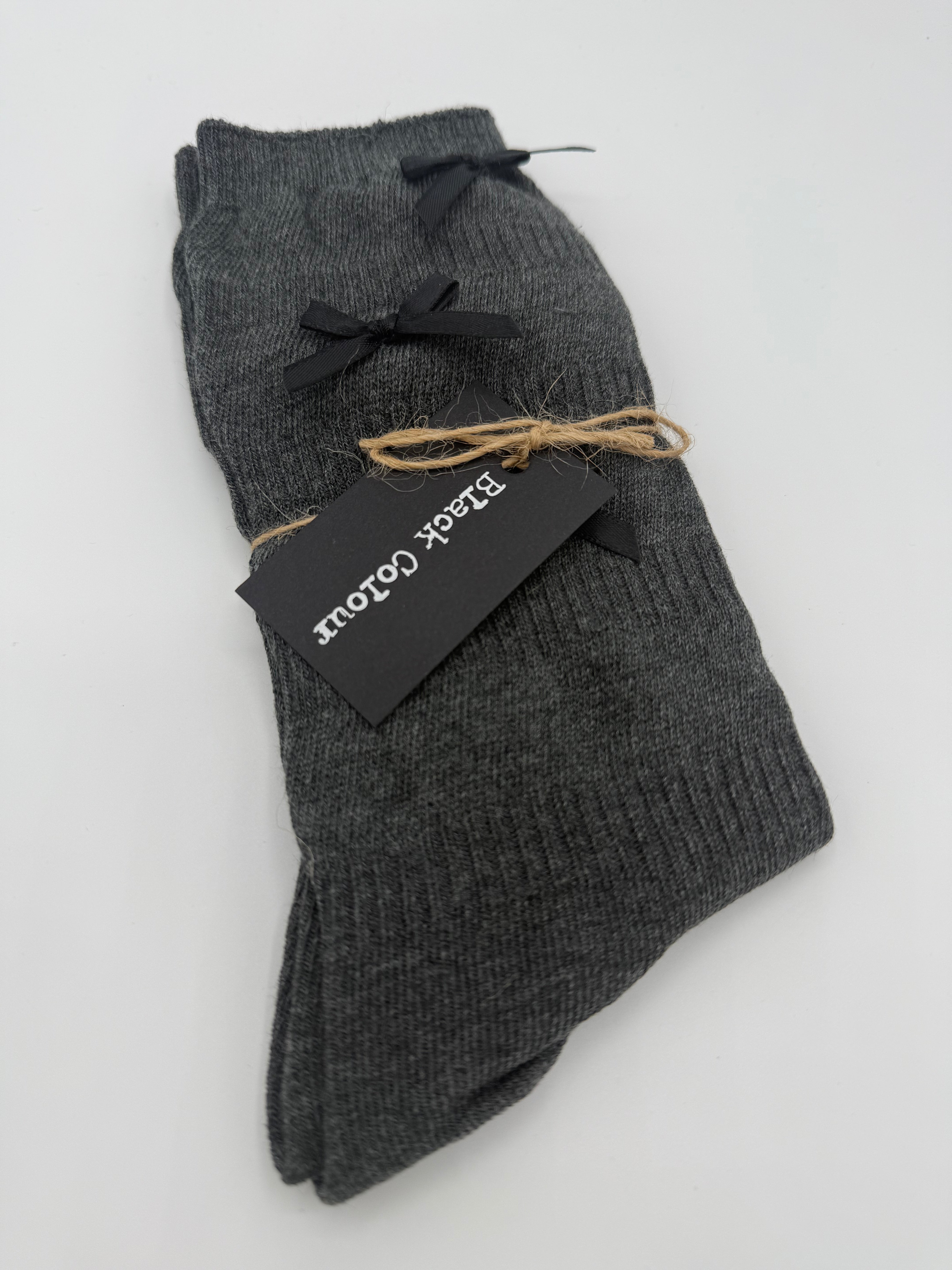 Socken Black Colour Schleife