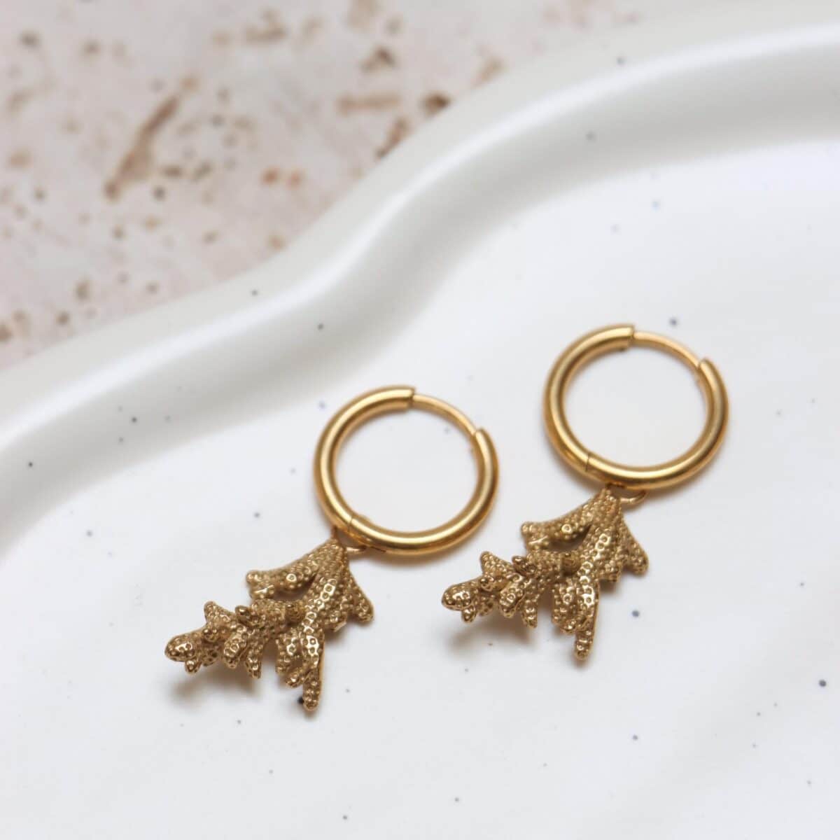 Label KIKI Coral hoop gold
