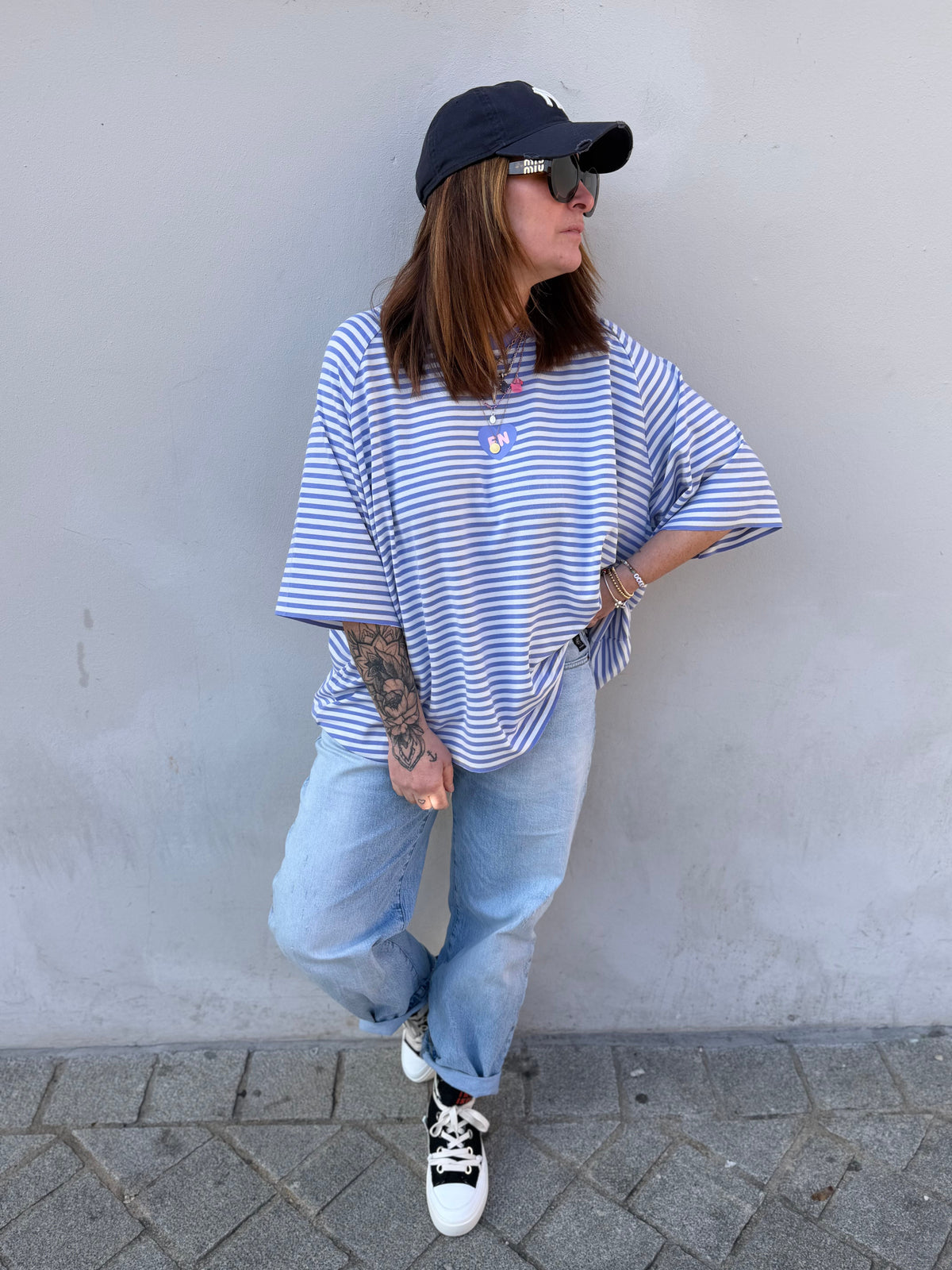 BE DIFFERENT STRIPE - T-SHIRT