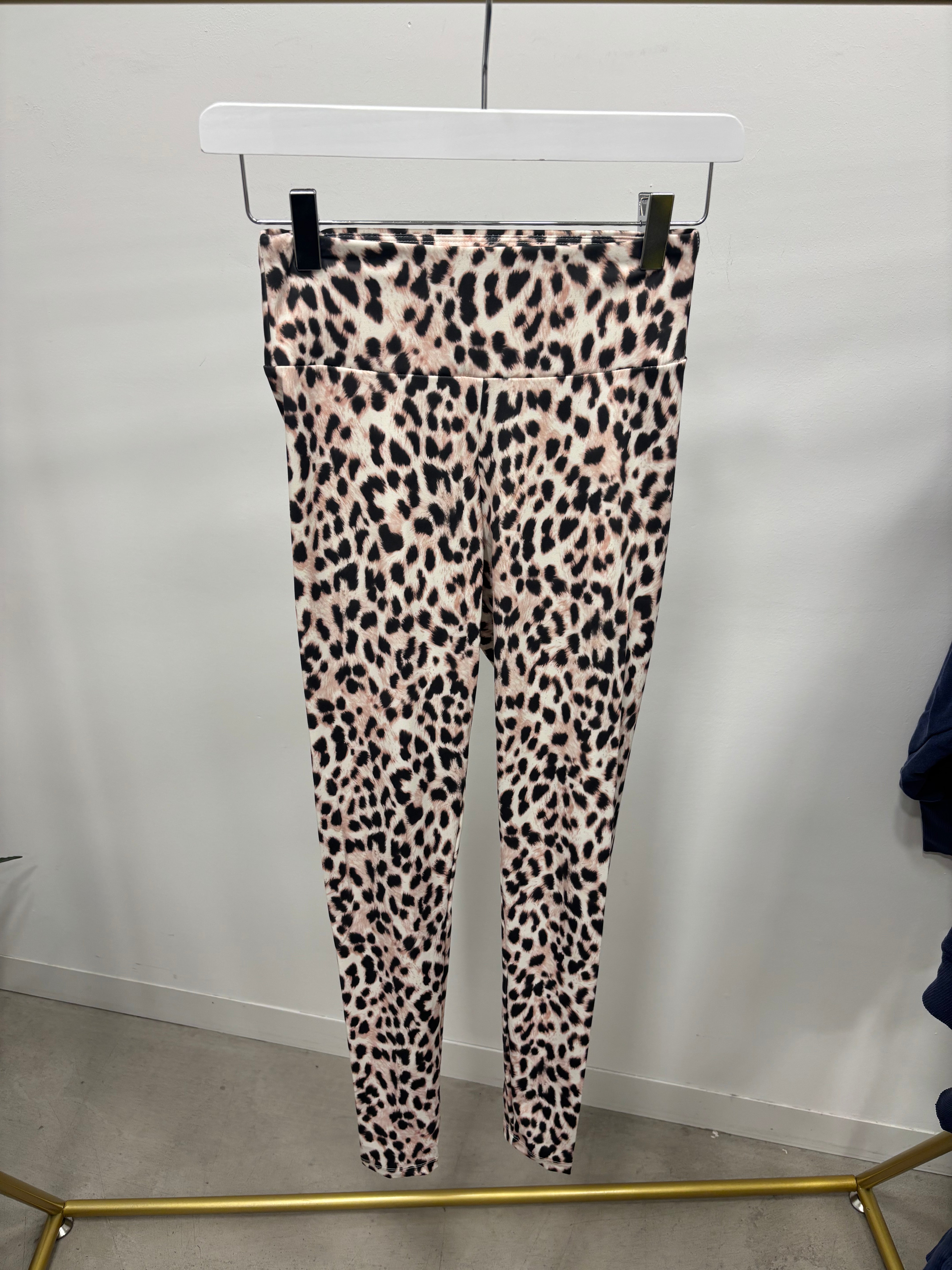 Leo Leggins