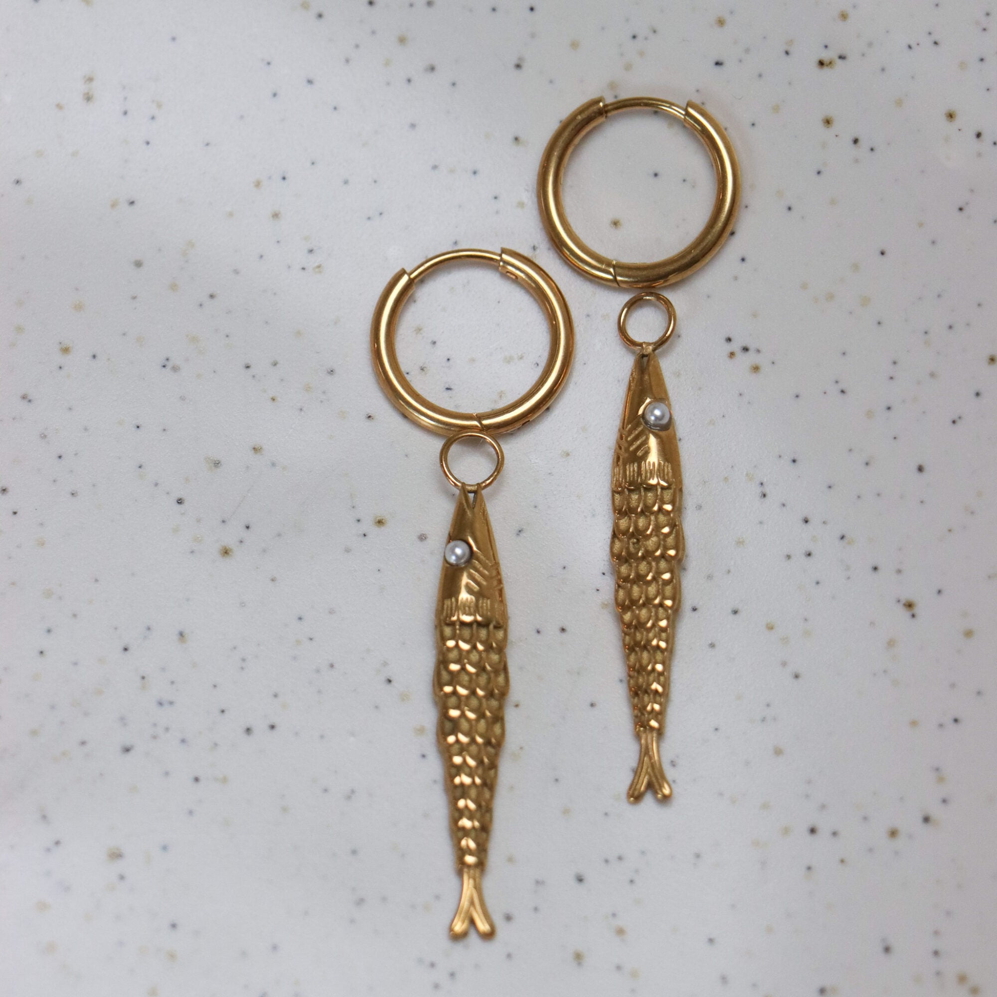KIKI Catch of the day hoop gold