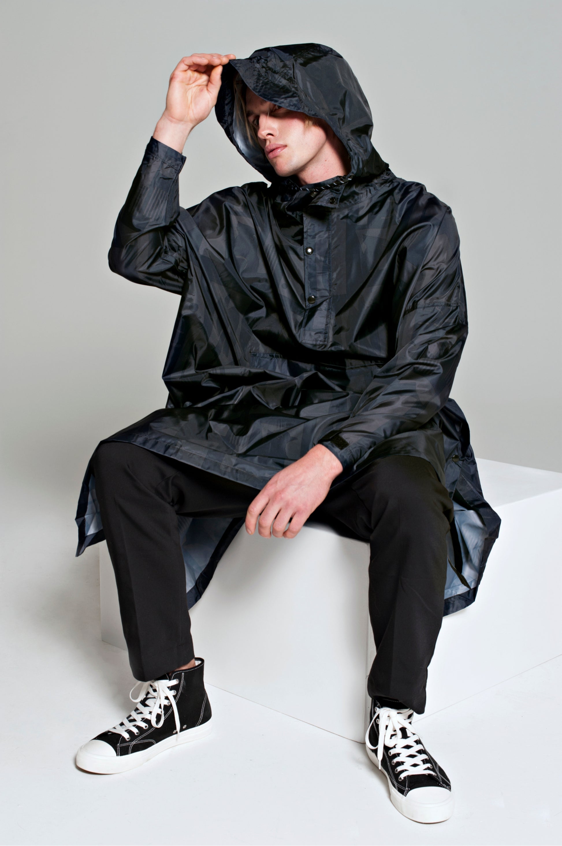 RainKiss Poncho Black