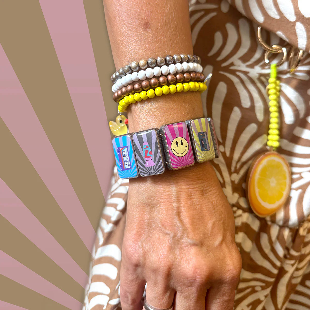 ARMBAND DISCO STATEMENT