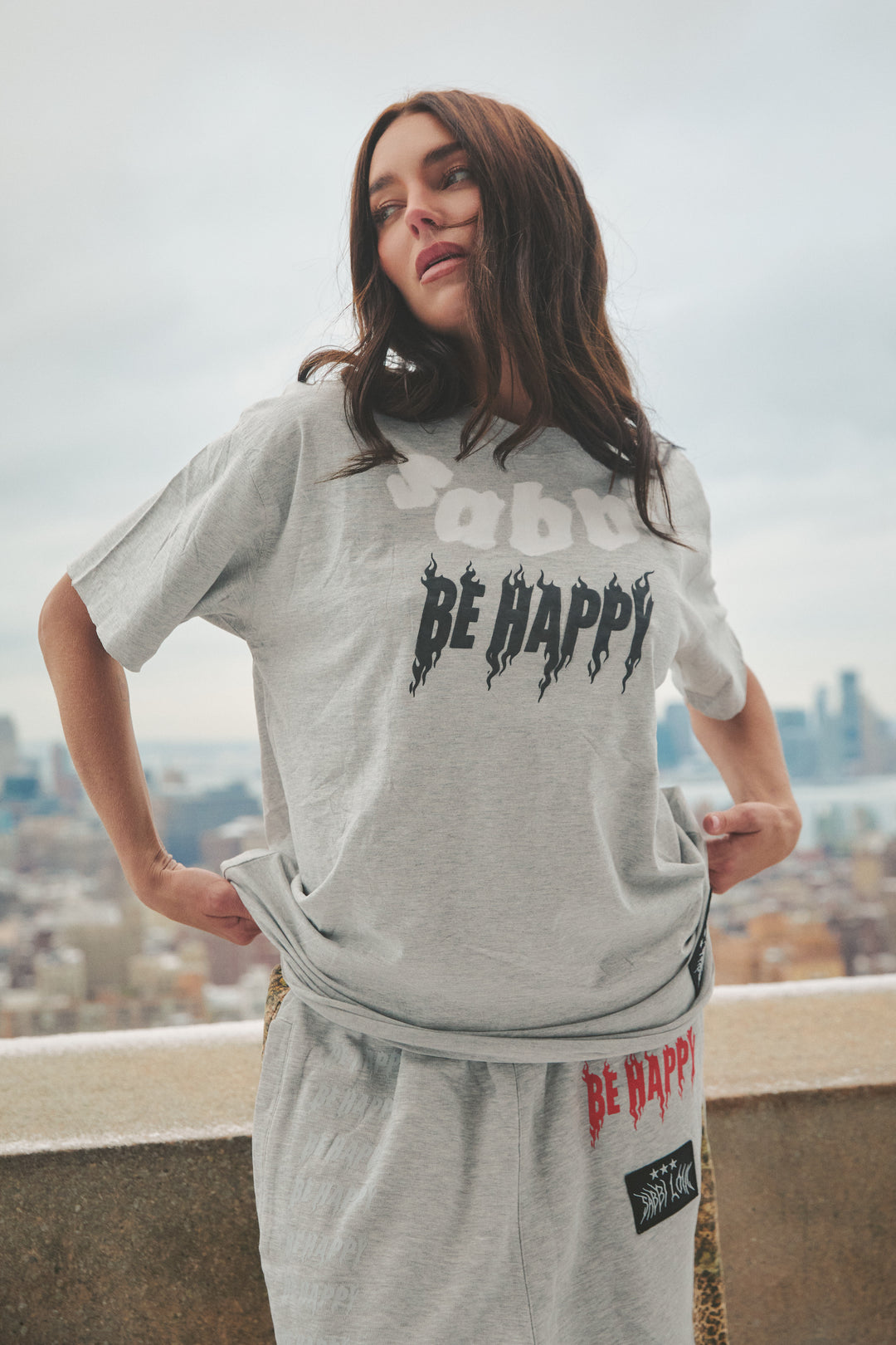 Sabbi BE HAPPY LEOPARD TEE