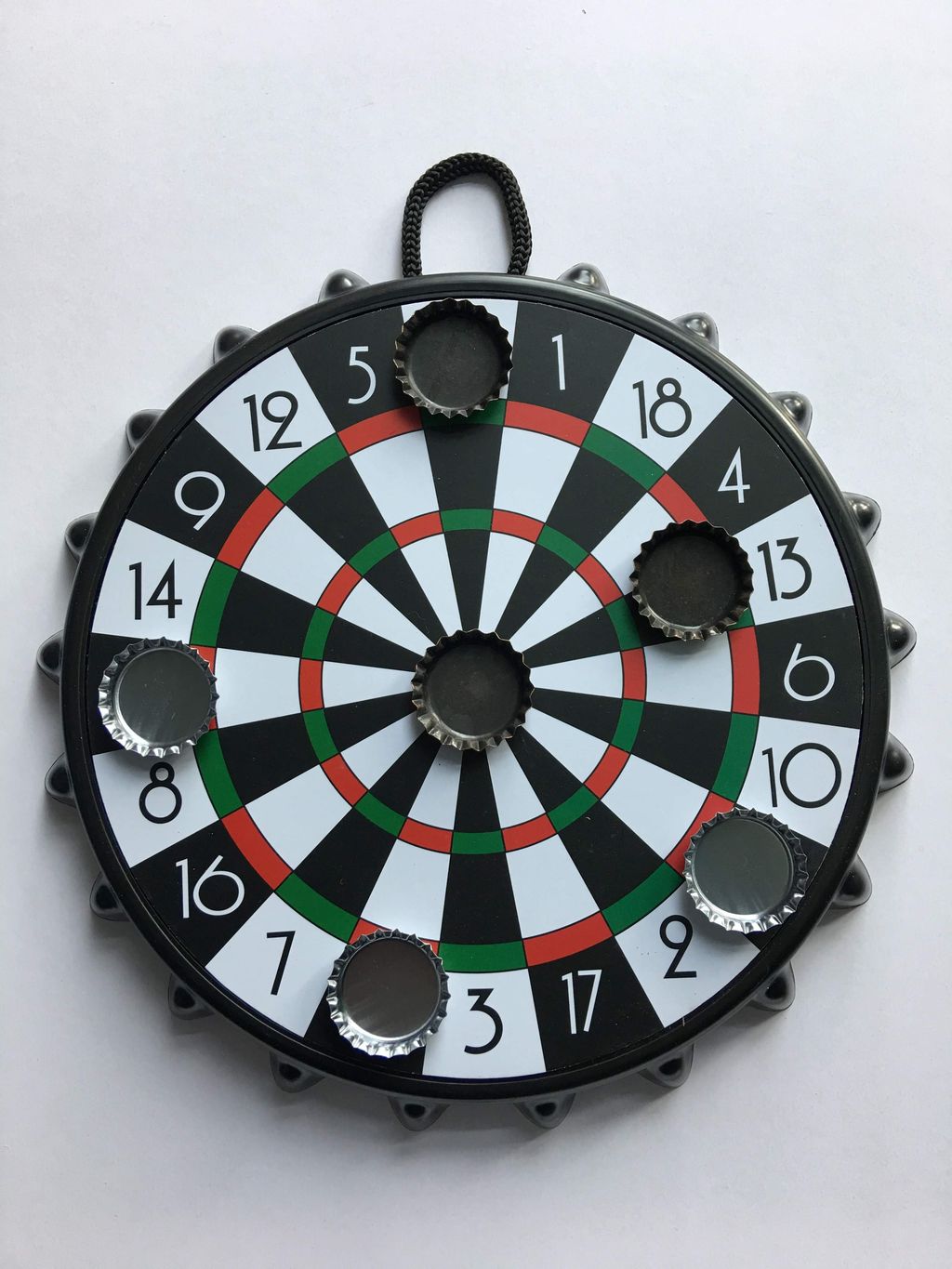Zielscheibe Kronkorken Dart