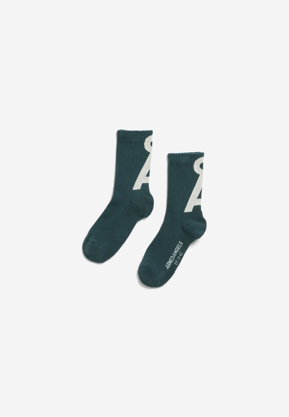 ARMEDANGELS SAAMUS SHORT in Midnight Reef Oatmilk