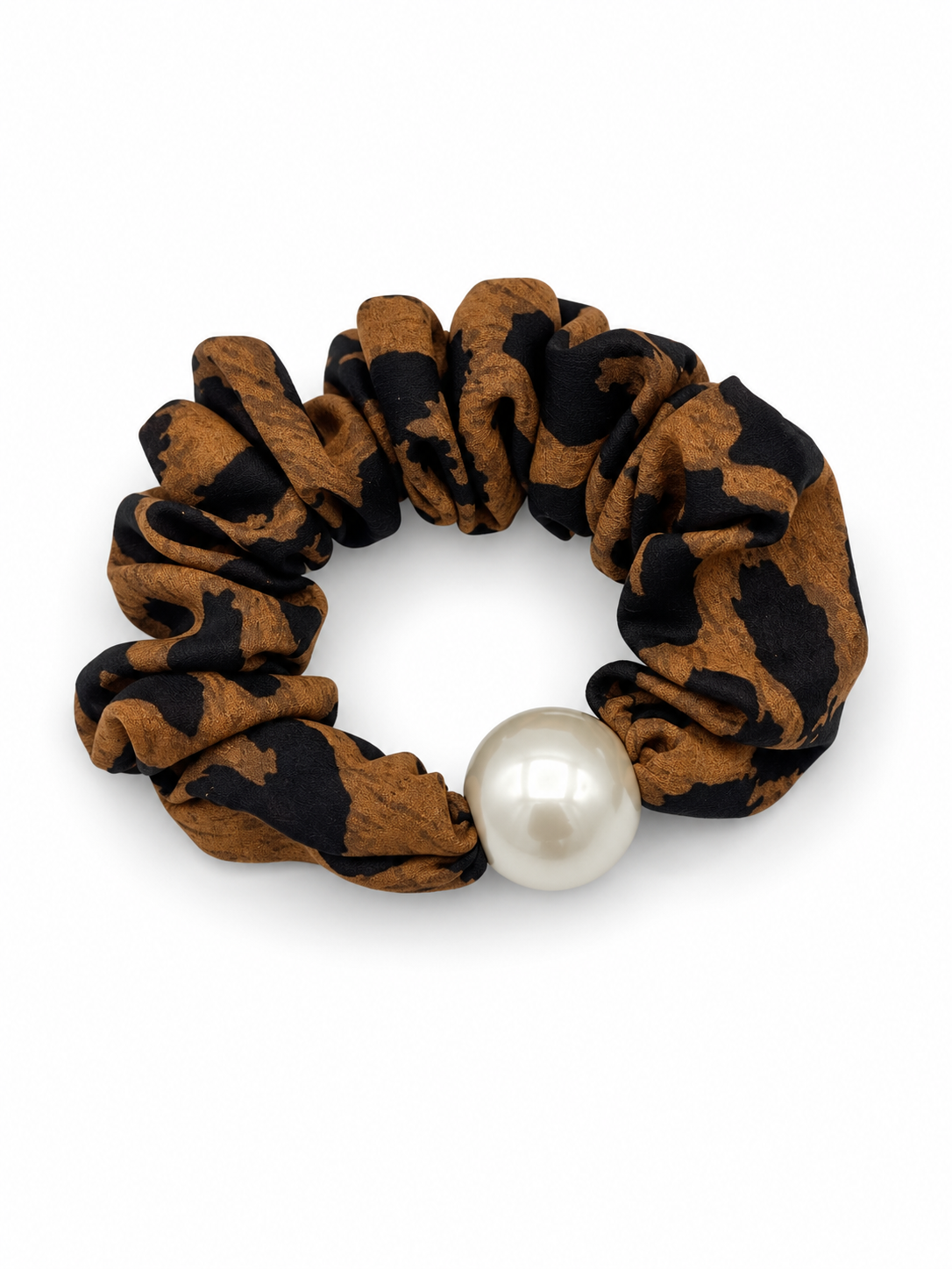 Leo-Scrunchie Cognac und Schwarz mit weißer Perle